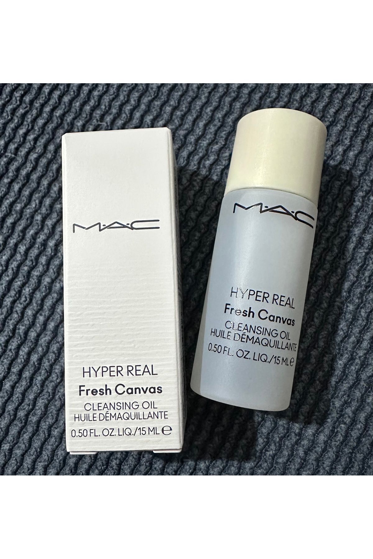 M.A.C HYPER REAL™ FRESH CANVAS TEMİZLEME YAĞI - Deneme Boy 15 ML