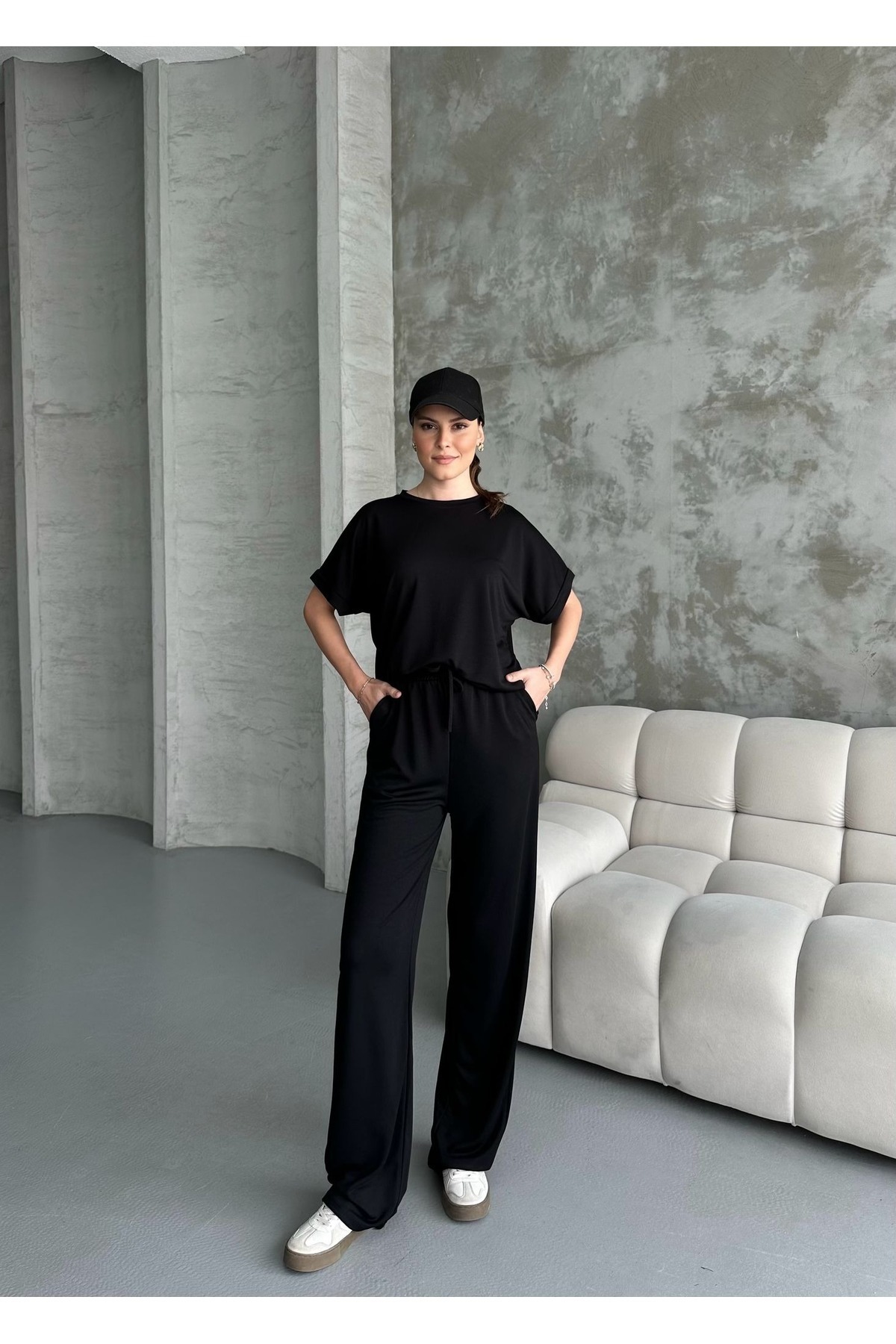 02Lady Fashion-Modal Pi̇ke Wide Leg Short Tracksuit Set 6