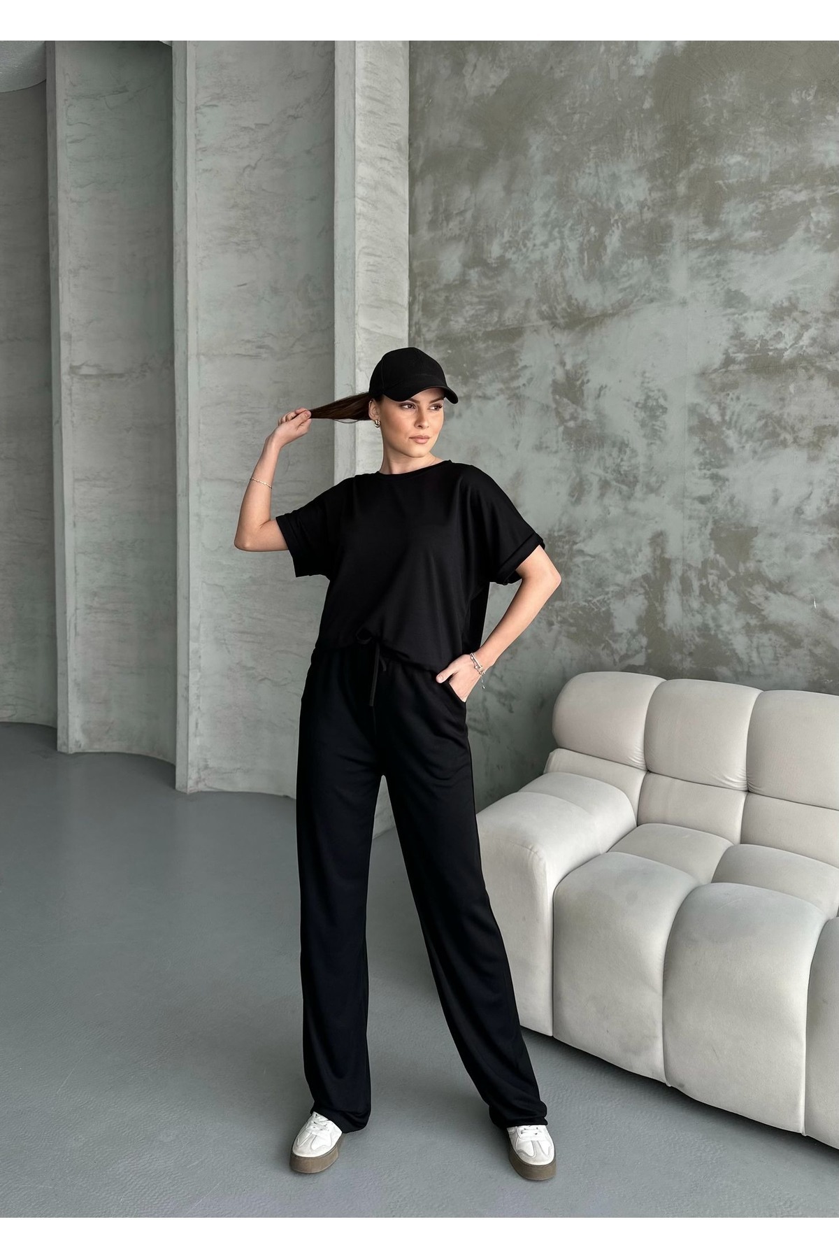 02Lady Fashion-Modal Pi̇ke Wide Leg Short Tracksuit Set 4