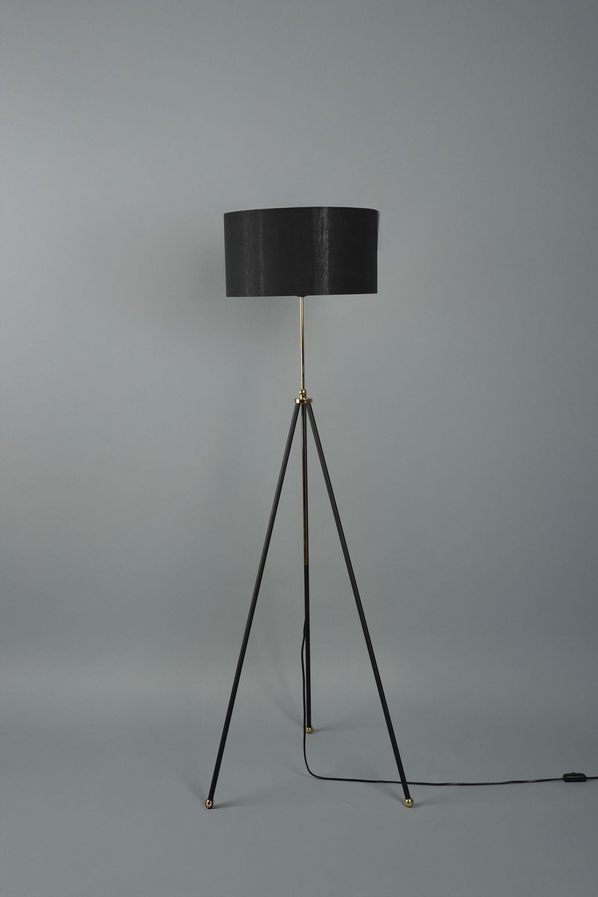 teknotrust Pier Metal Lambader Siyah-Krom (38x38x145 cm)