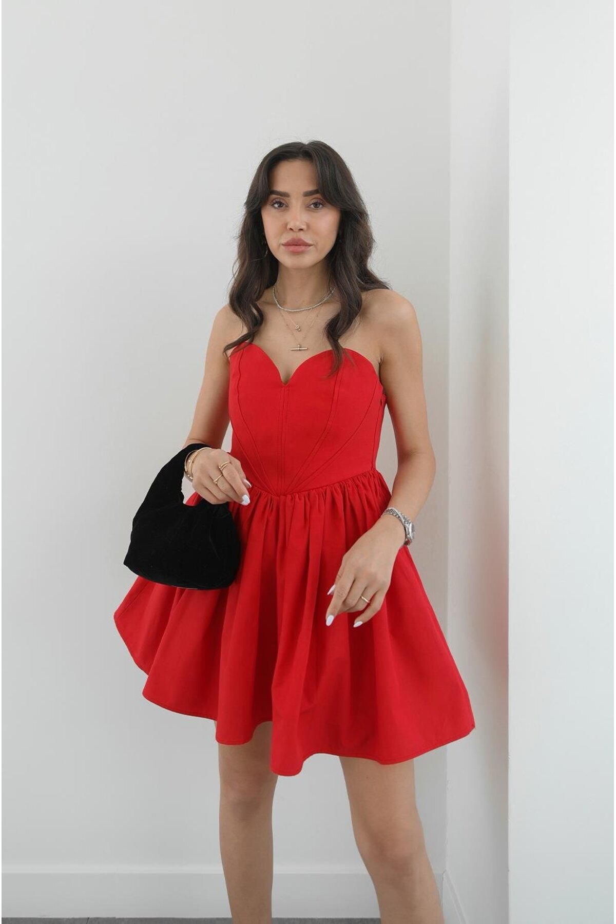 Havoş-Red Heart Neck Mini Dress 5
