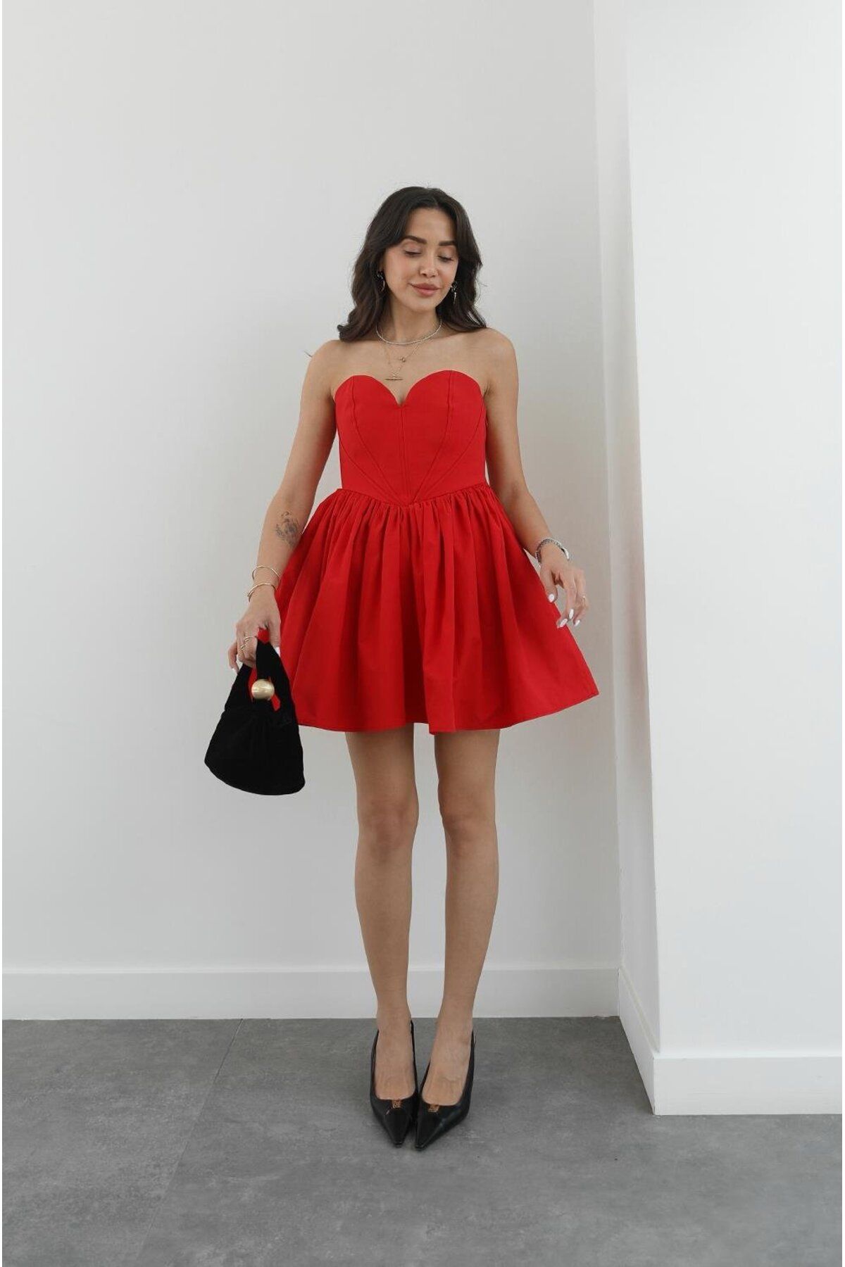 Havoş-Red Heart Neck Mini Dress 7