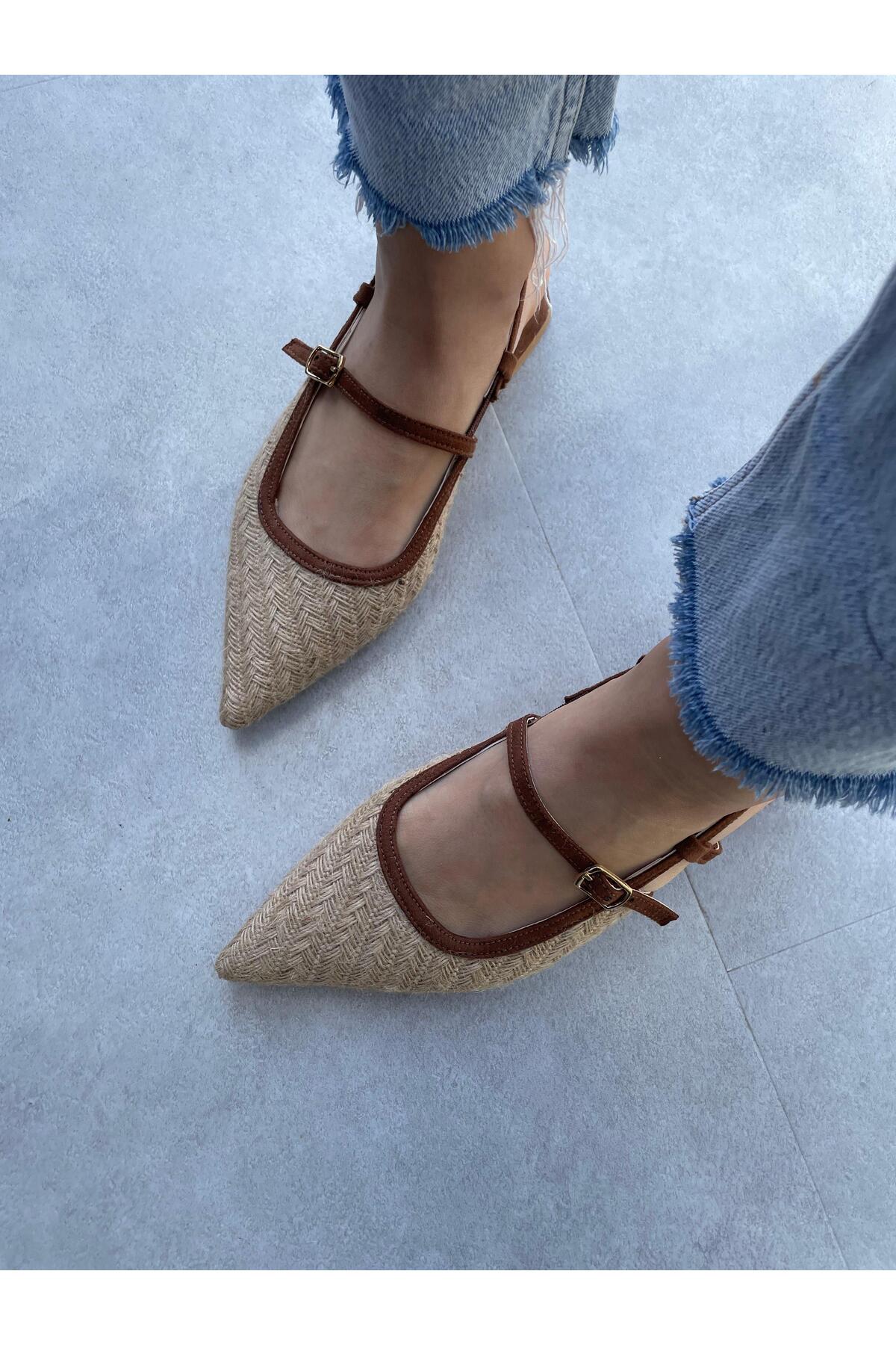 Elvinin Tarzı  Lexa Sivri Burun Hasır Taba Süet Topuklu Ayakkabı - Görsel 5