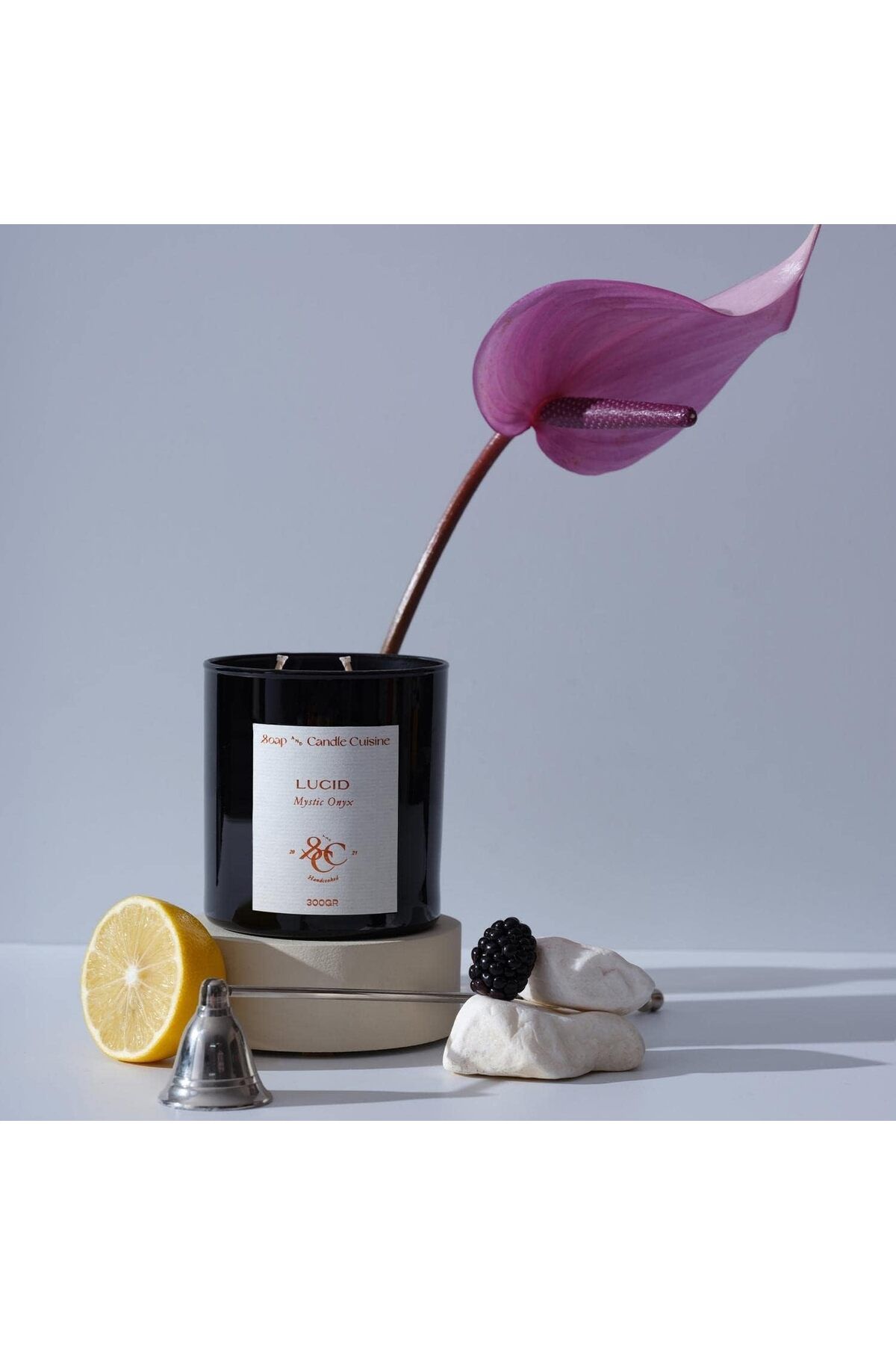 Mu Art Ahşap Mrt and Candle Cuisine El Yapımı Soya Mumu, Mystic Onyx Kokulu Siyah Cam Mum,%100 Vegan, Eco-frien