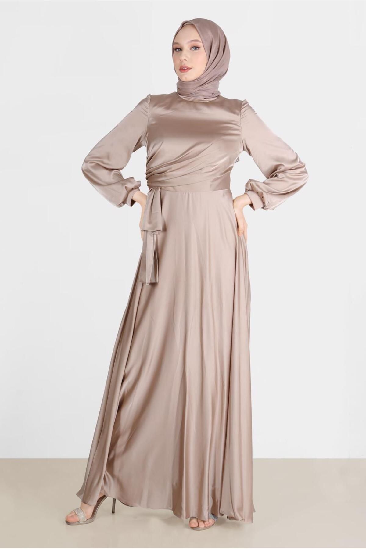 لباس شب ساتن ساتن 50217 Alvina