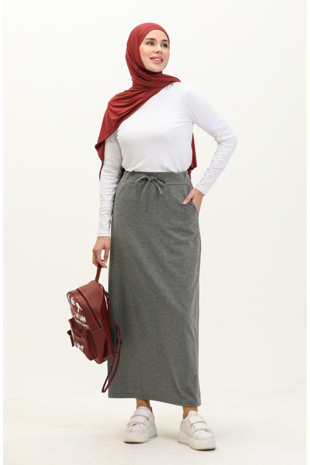 complete the look image