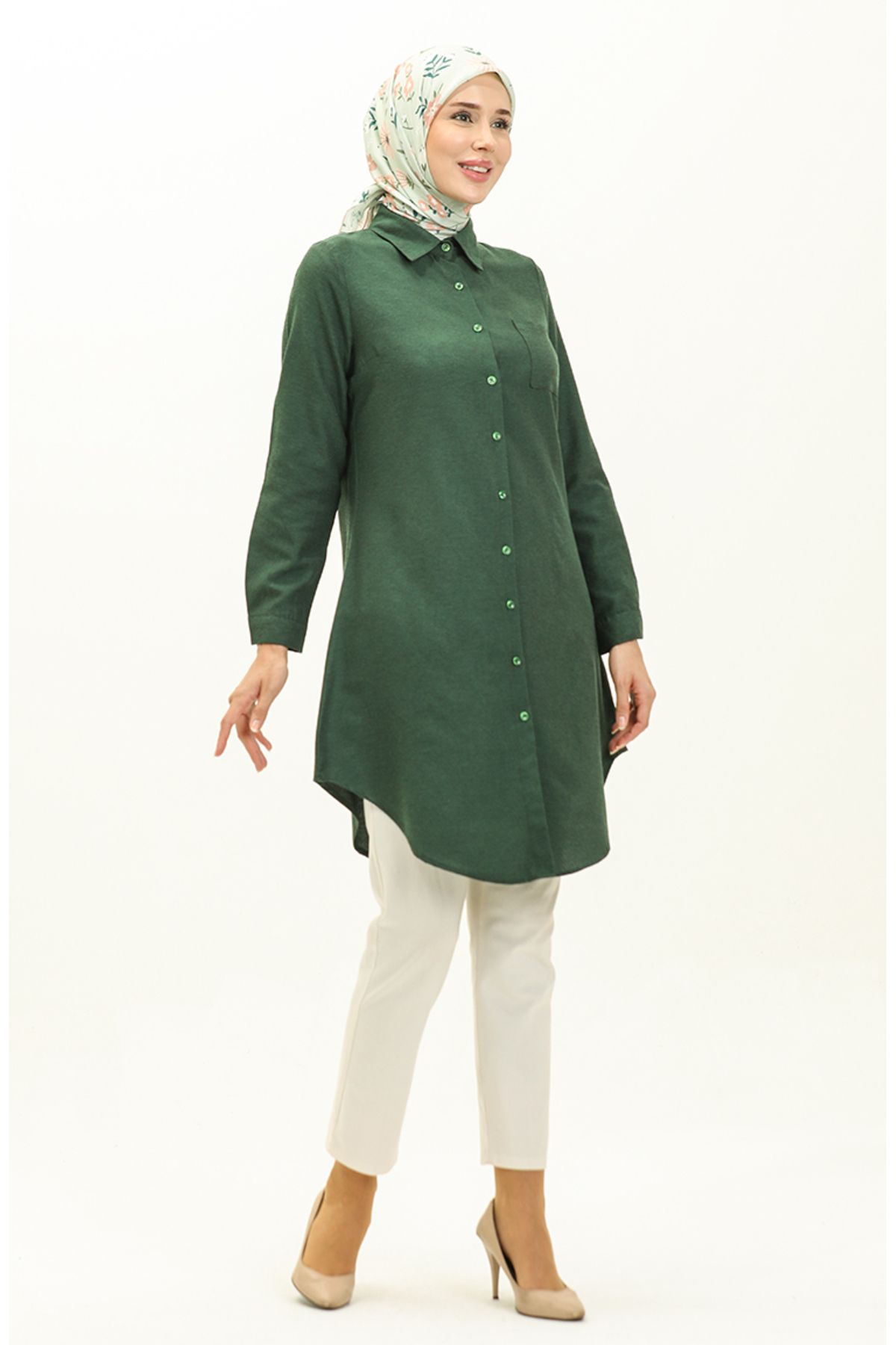 sefamerve-Emerald Green Tunic with Pockets and Buttons, Model 6472-20 2