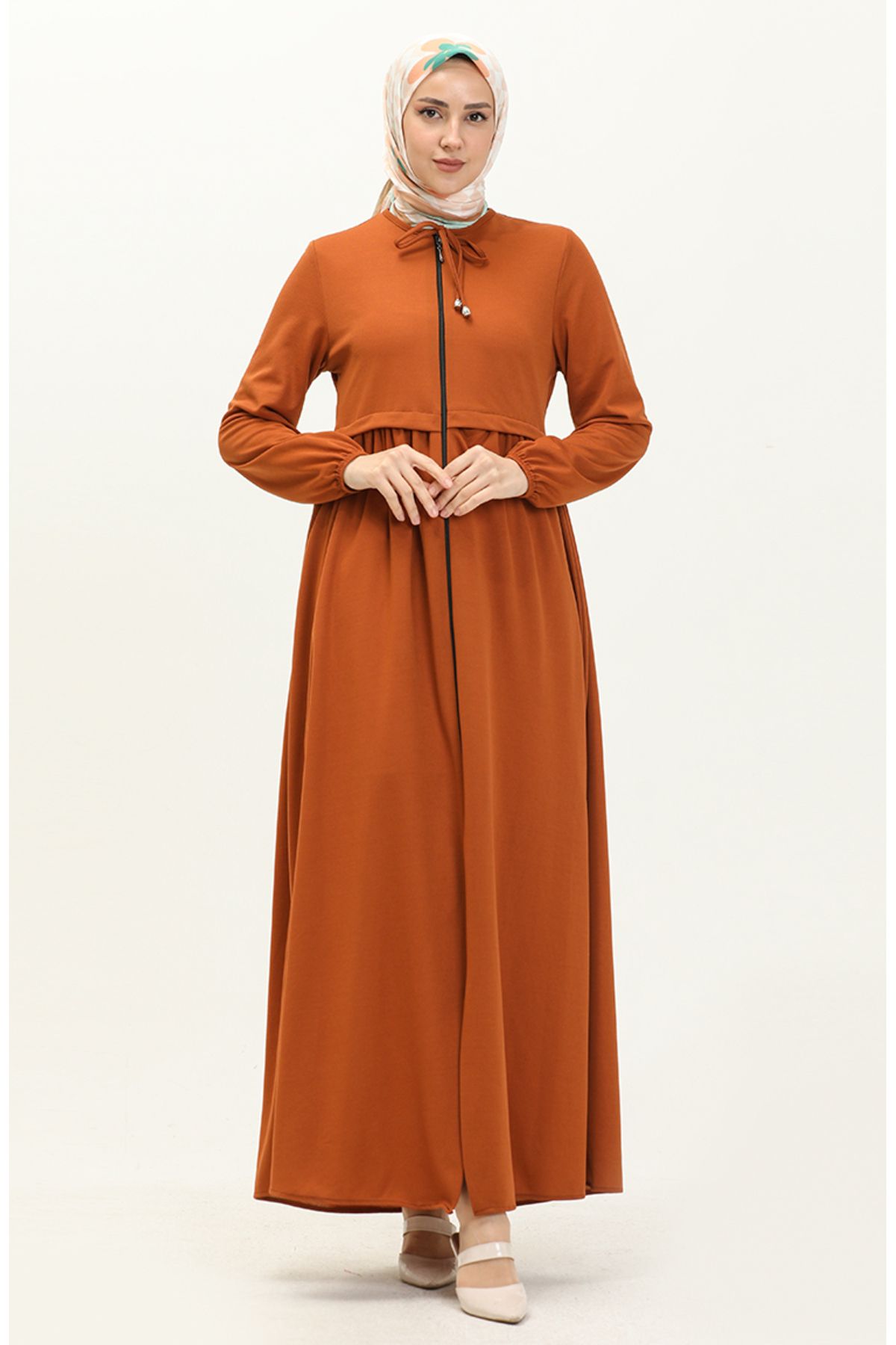 complete the look image
