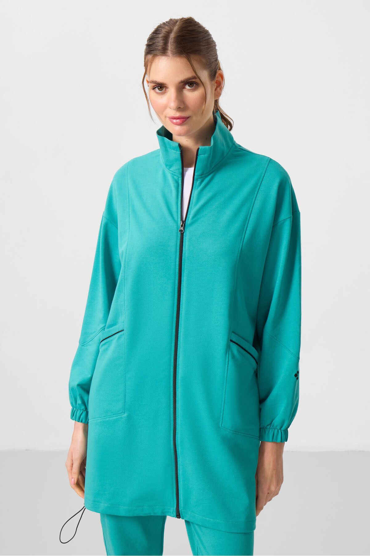 complete the look image