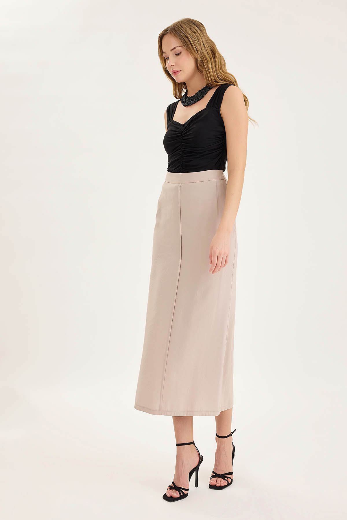 Vitrin-Midi Length Skirt with Front Stitching 3