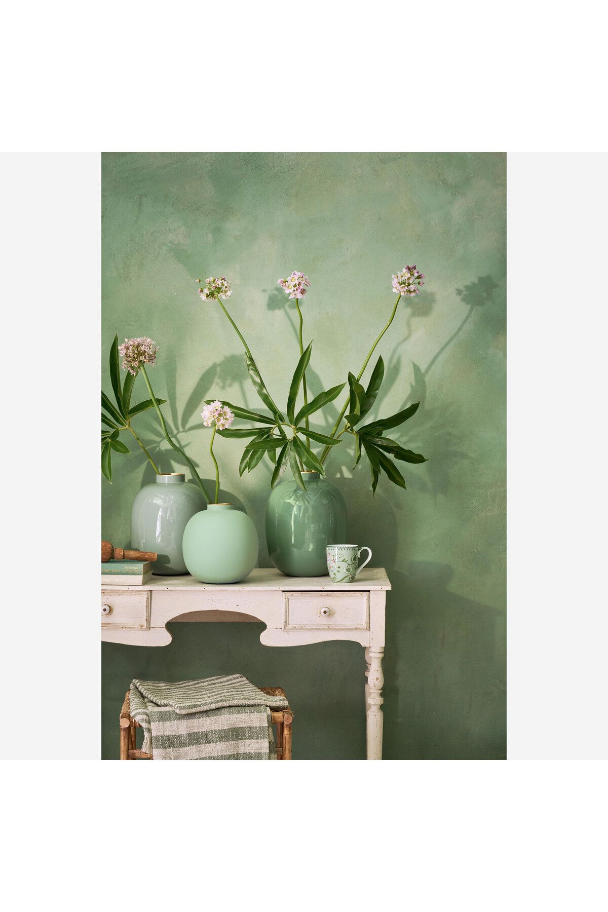 Pip Studio-Lily & Lotus Green Porcelain Mug 350 ml 3