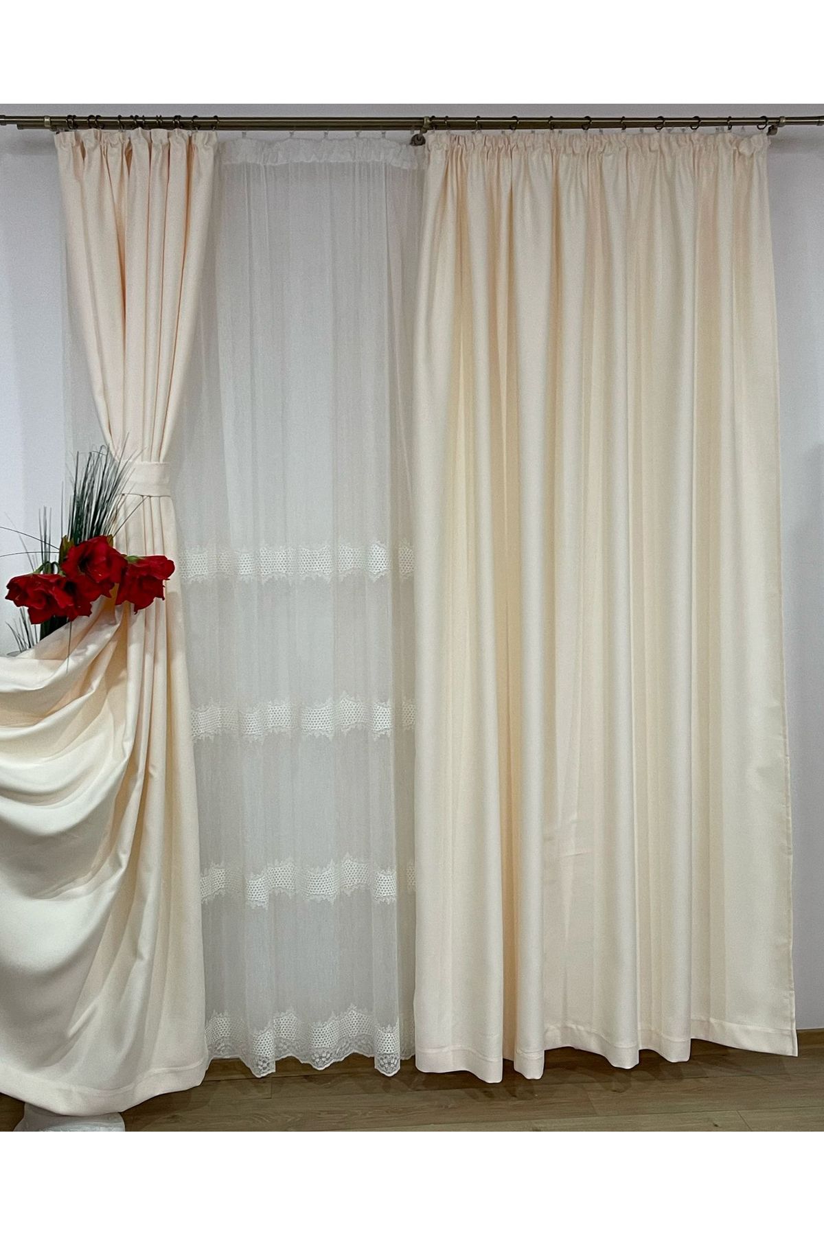 Liz Line Set Doua Draperii Blackout, Ivory, "monocrom Signature" By Liz Line, Cu Rejansa 2x350x245 - 350 x 245