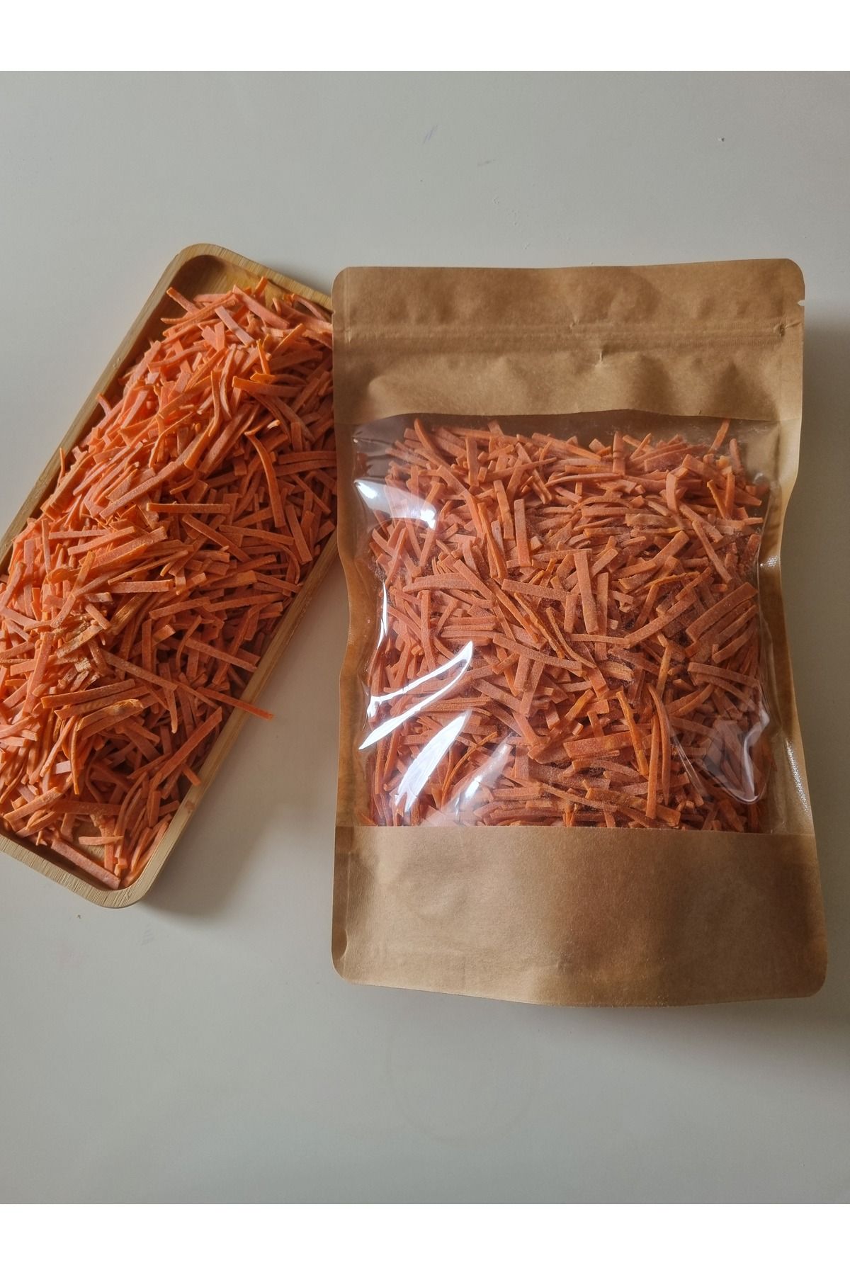 Can Gurme Erişte (kapya kırmızı biberli) ev yapımı %100dogal boya içermez 500gr