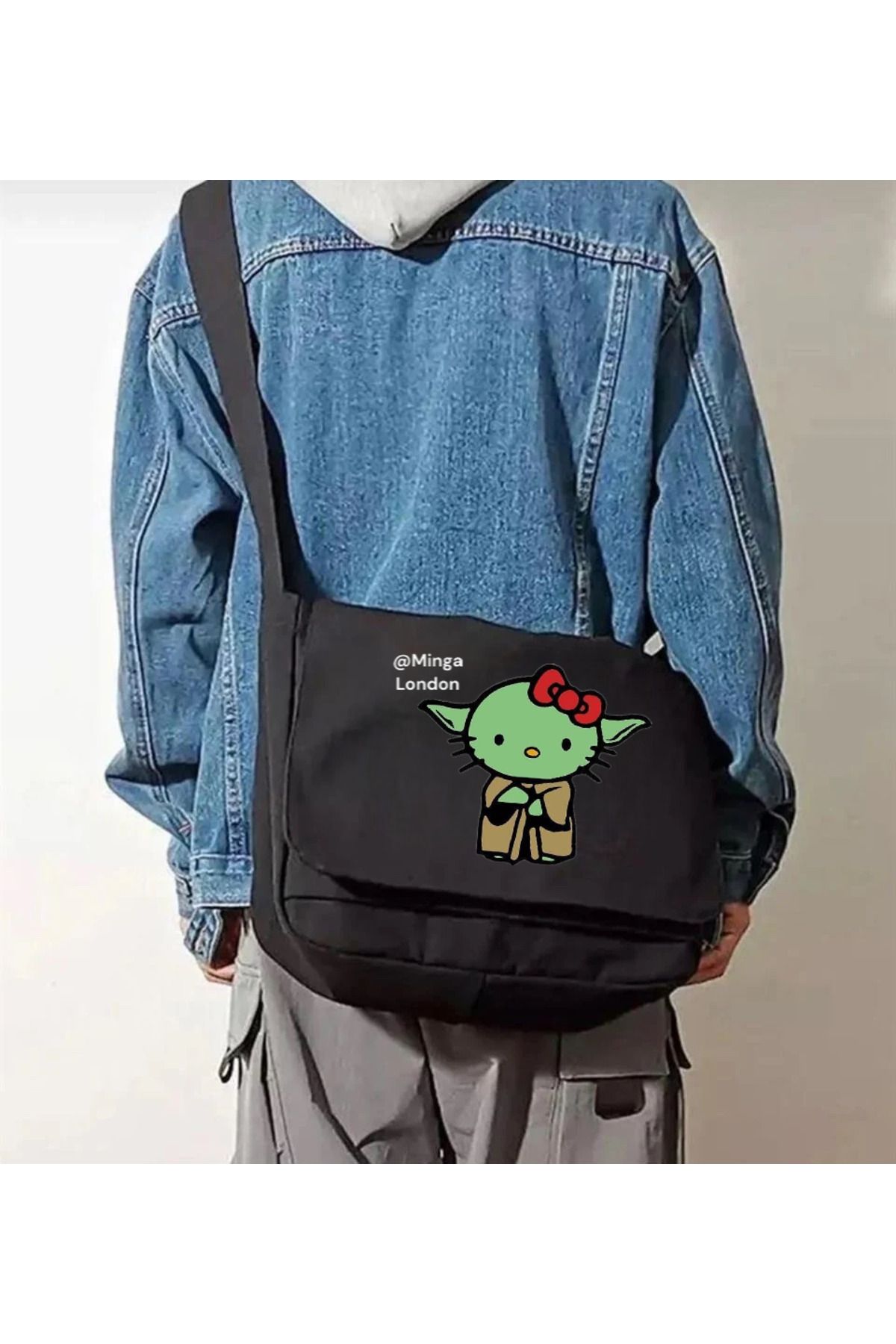 Minga London Siyah Green Eared Hello Kitty Okul, Kurs, Dershane Postacı Çantası -Minga London