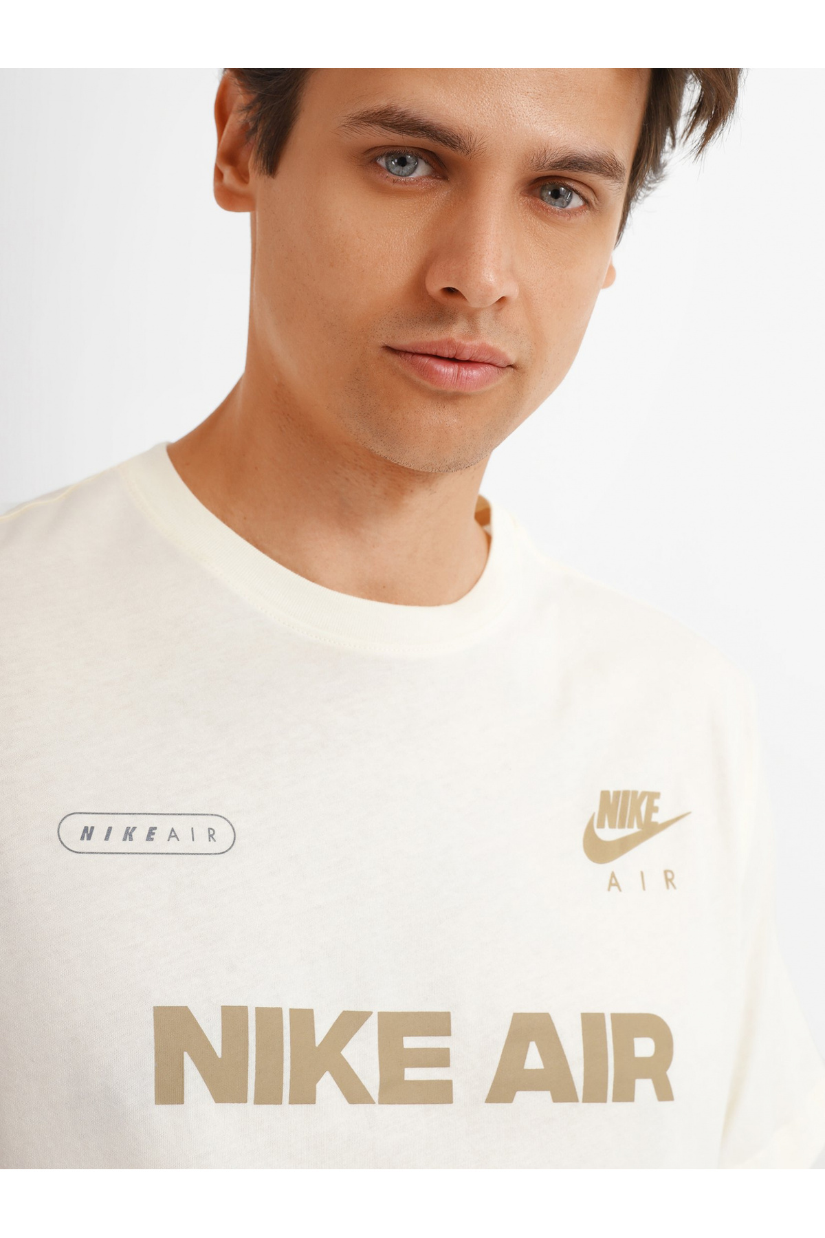 تیشرتمردانهNikeزرد