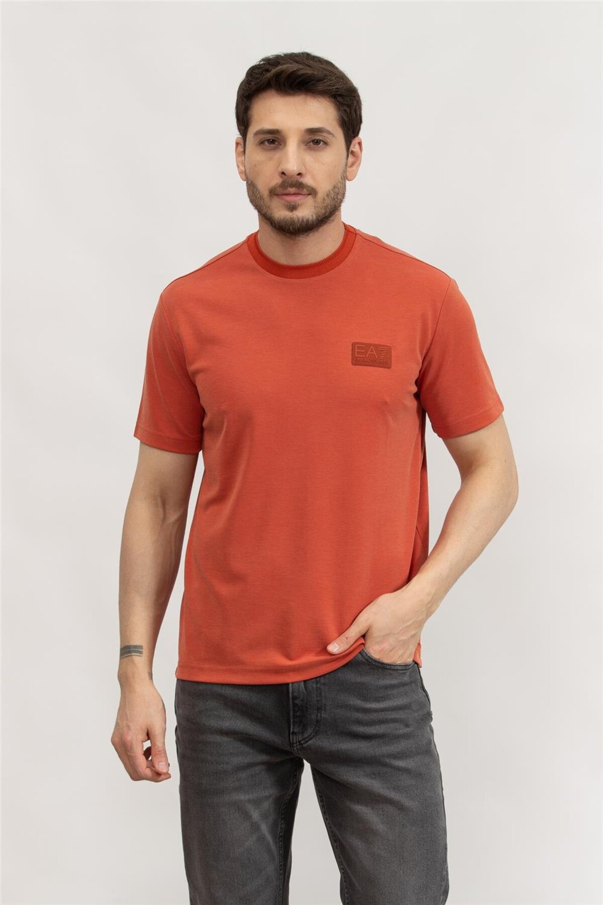  تی‌شرت یقه گرد مردانه