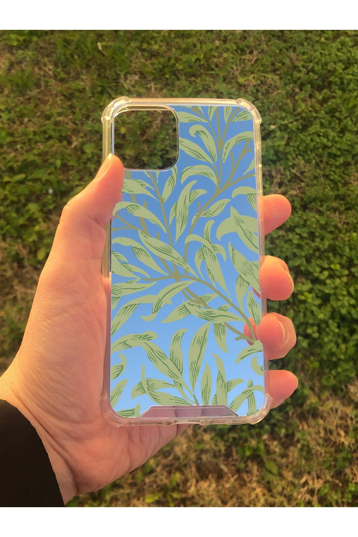 blueb İphone 11 Pro Uyumlu Aynalı Yaprak Desenli Darbe Kamera Korumalı Silikon Telefon Kılıfı