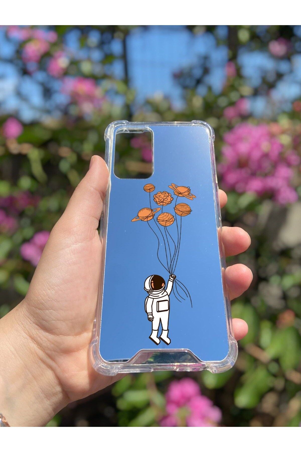 blueb Oppo A55 Uyumlu Aynalı Astronot Desenli Darbe Kamera Korumalı Silikon Telefon Kılıfı