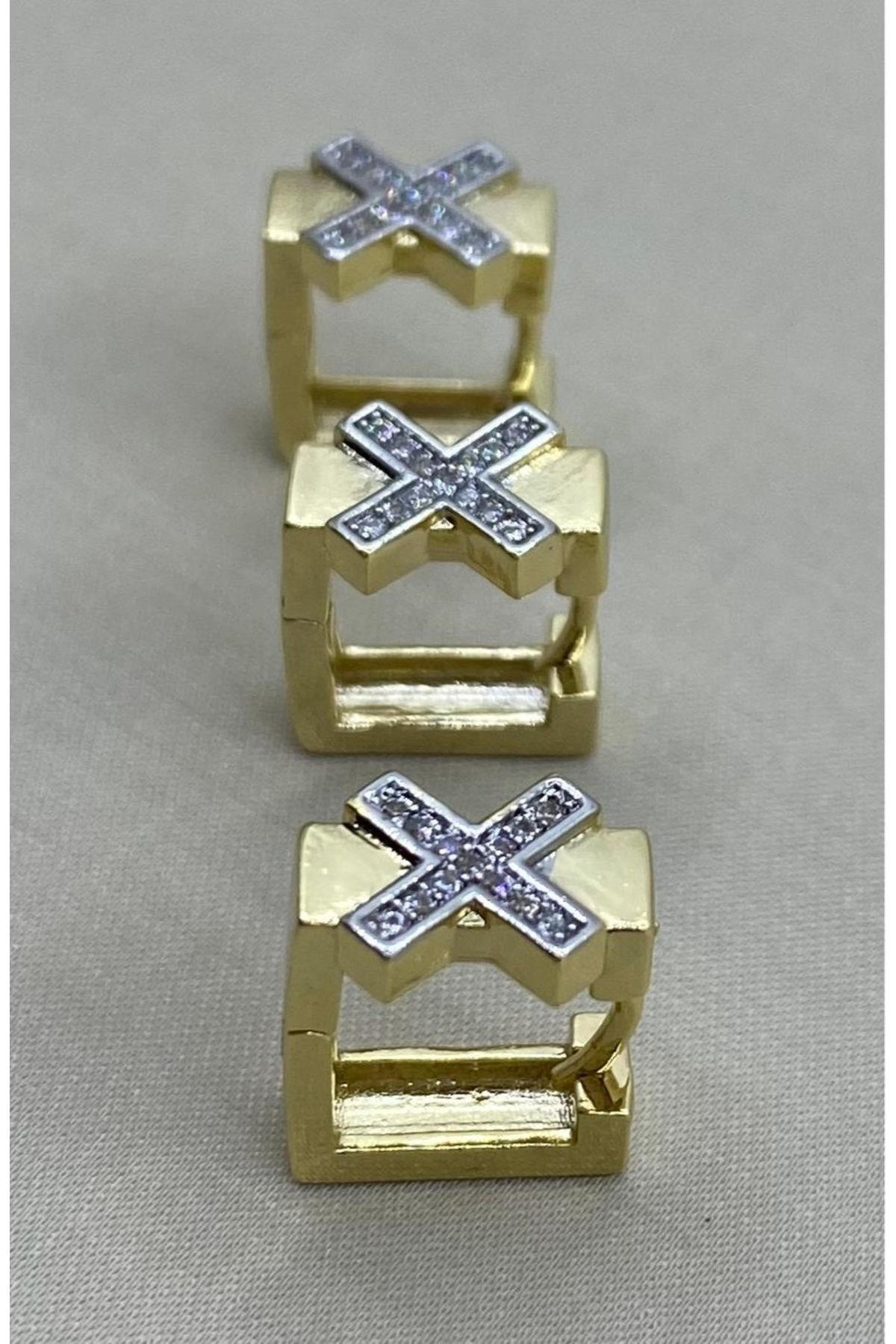 İD ACCESSORİES Zirkon Taşlı Küpe