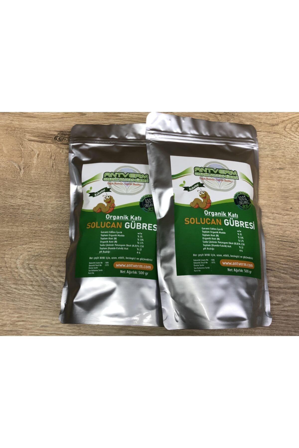 500 gr Saksı Bitkileri İçin Üretilmiş Izelement Katkılı Toprak Düzenleyici Solucan Gübresi