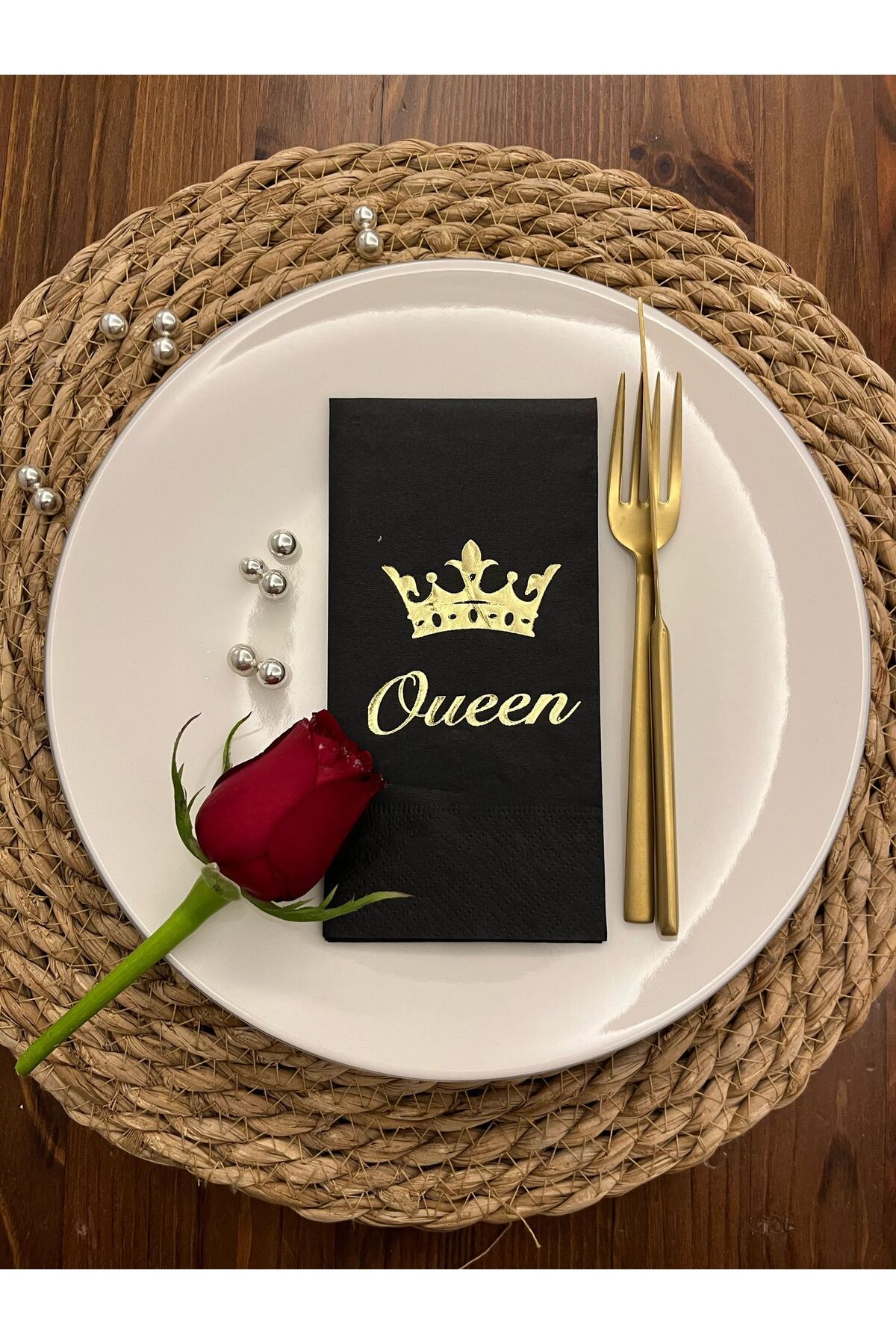 kidspartim Gold Yaldızlı Siyah Queen Taç Detaylı Peçete 16 Adet