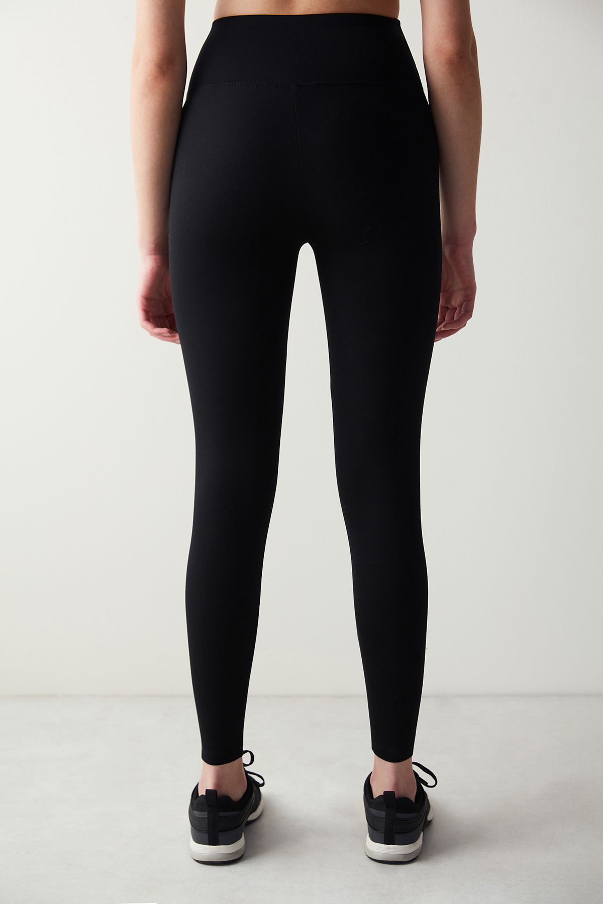 Penti-Black Relax Feel High Waist Ankle Length Leggings 3