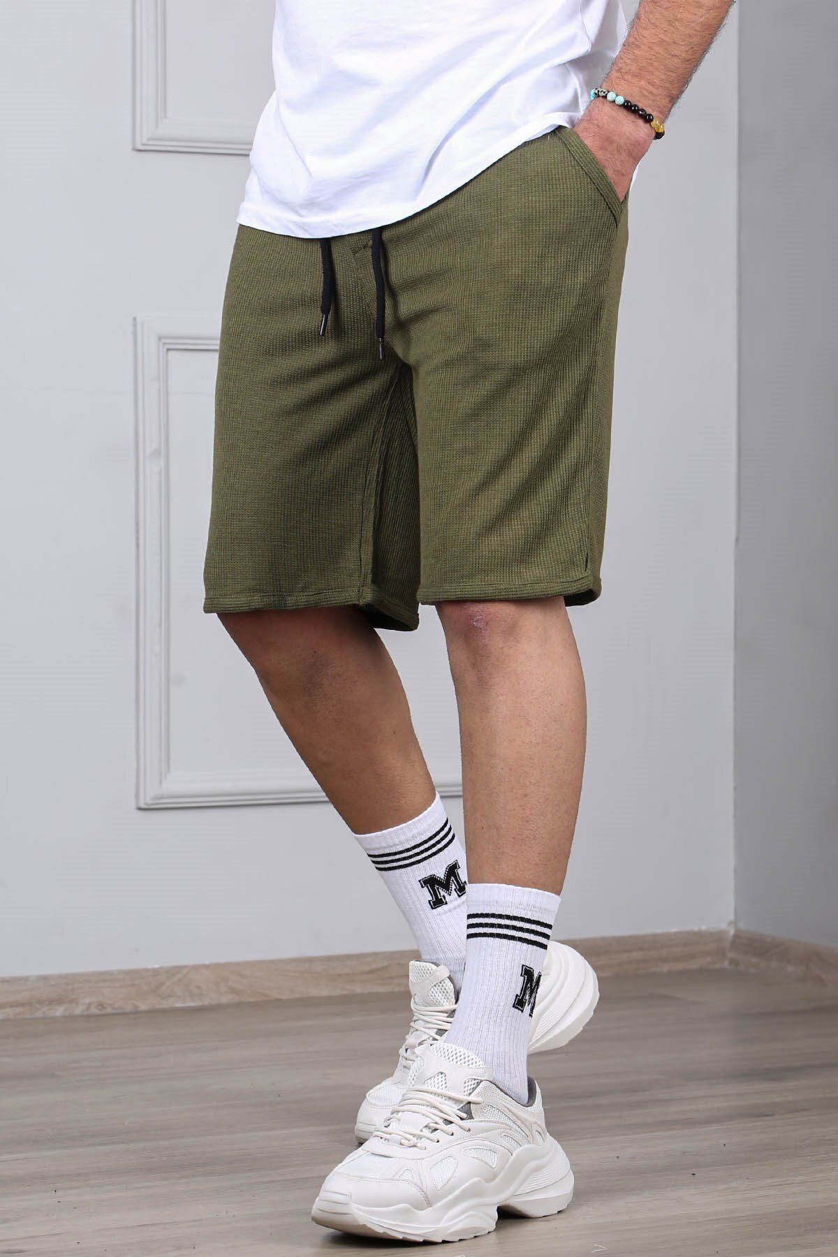 Madmext Spodenki Capri W Kolorze Khaki Mężczyzna - M