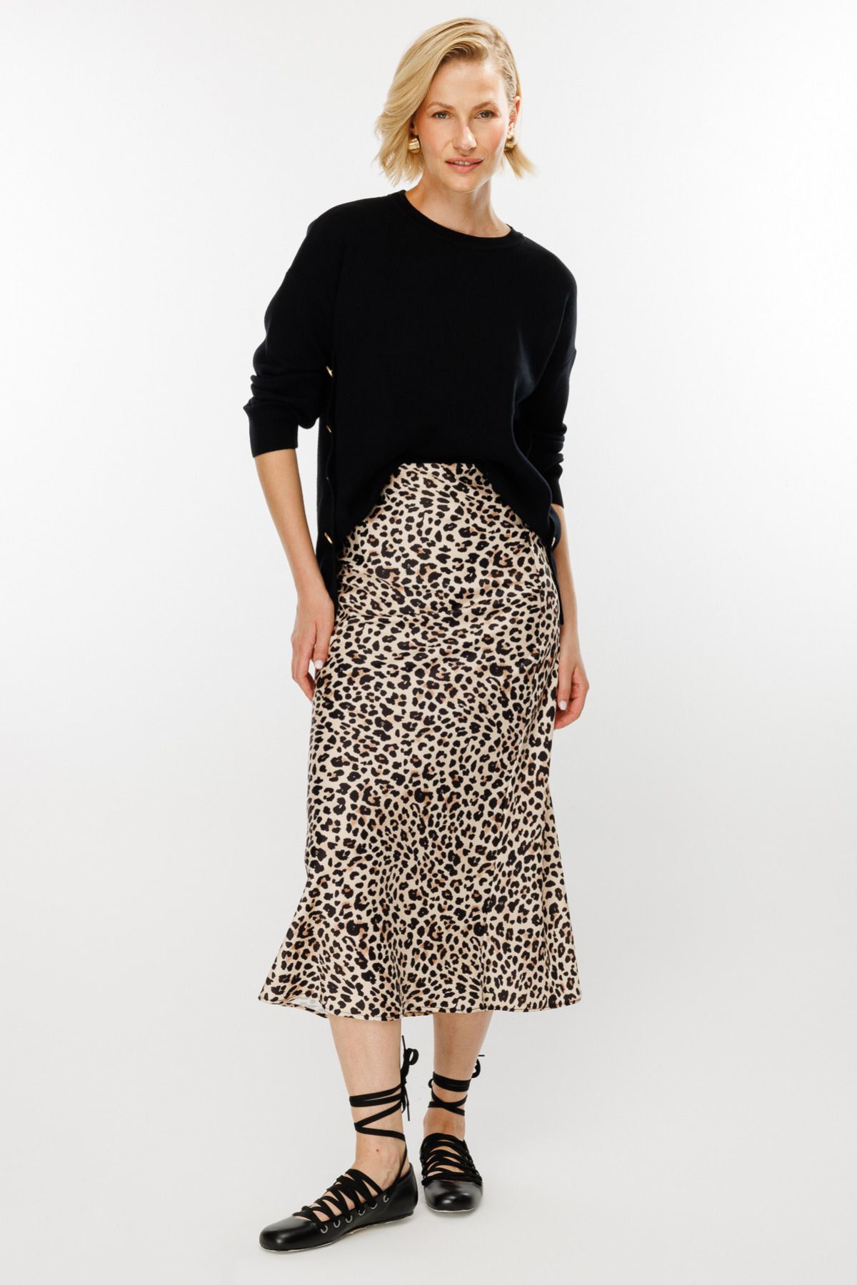 ON-Fusta cu model leopard din satin 1