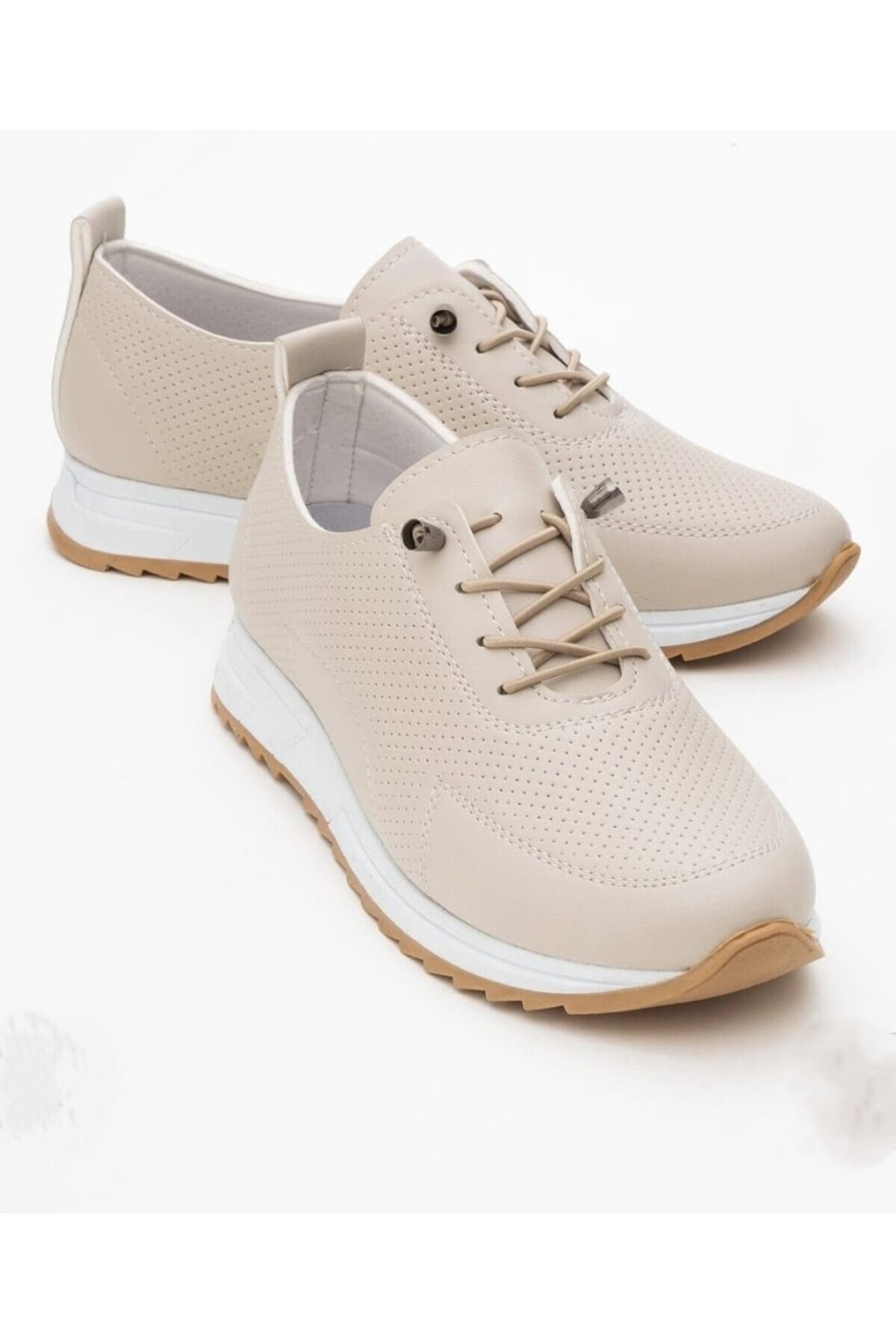 أحذية رياضية يومية مرنة ومثقبة ومريحة من المطاط ون...