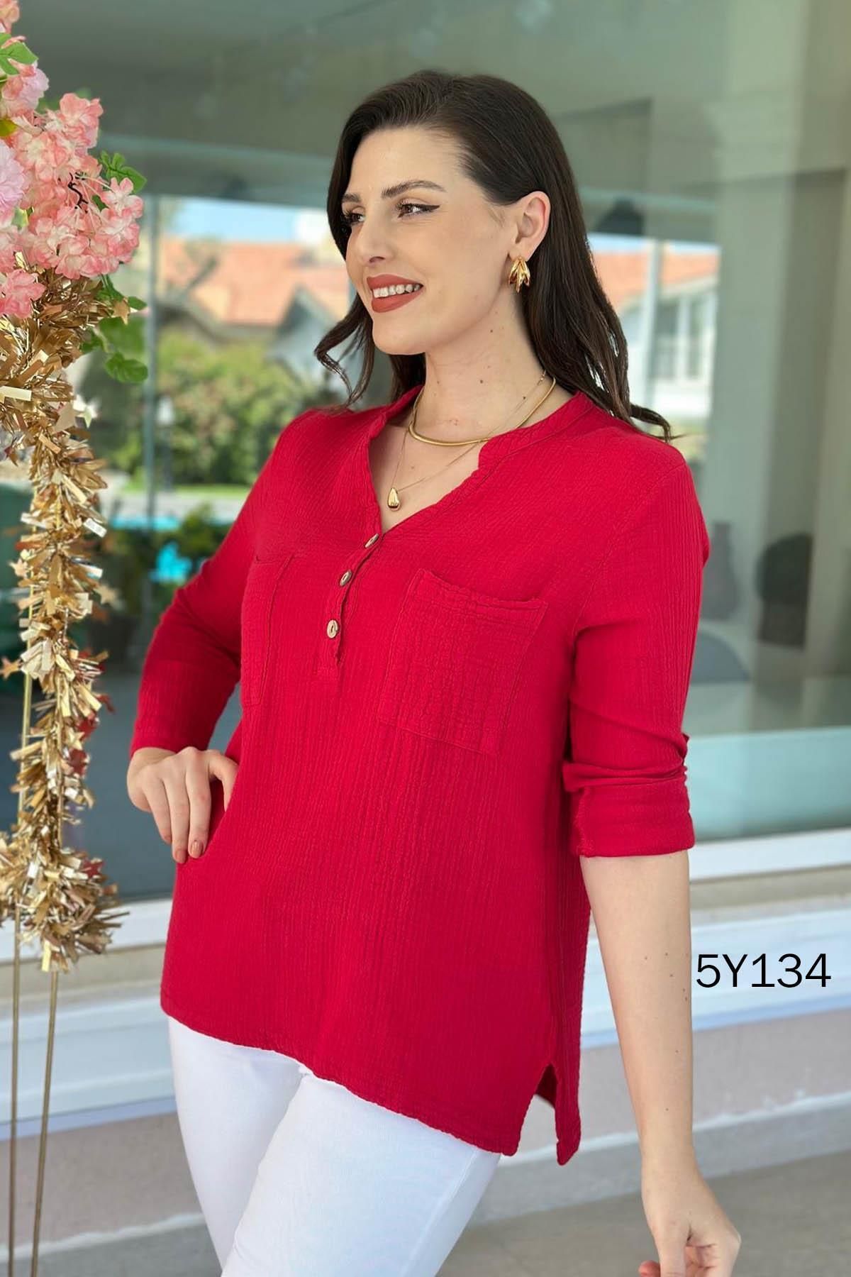 İnce Topuk-Buttoned Cotton Muslin Fabric Blouse 5Y134 1