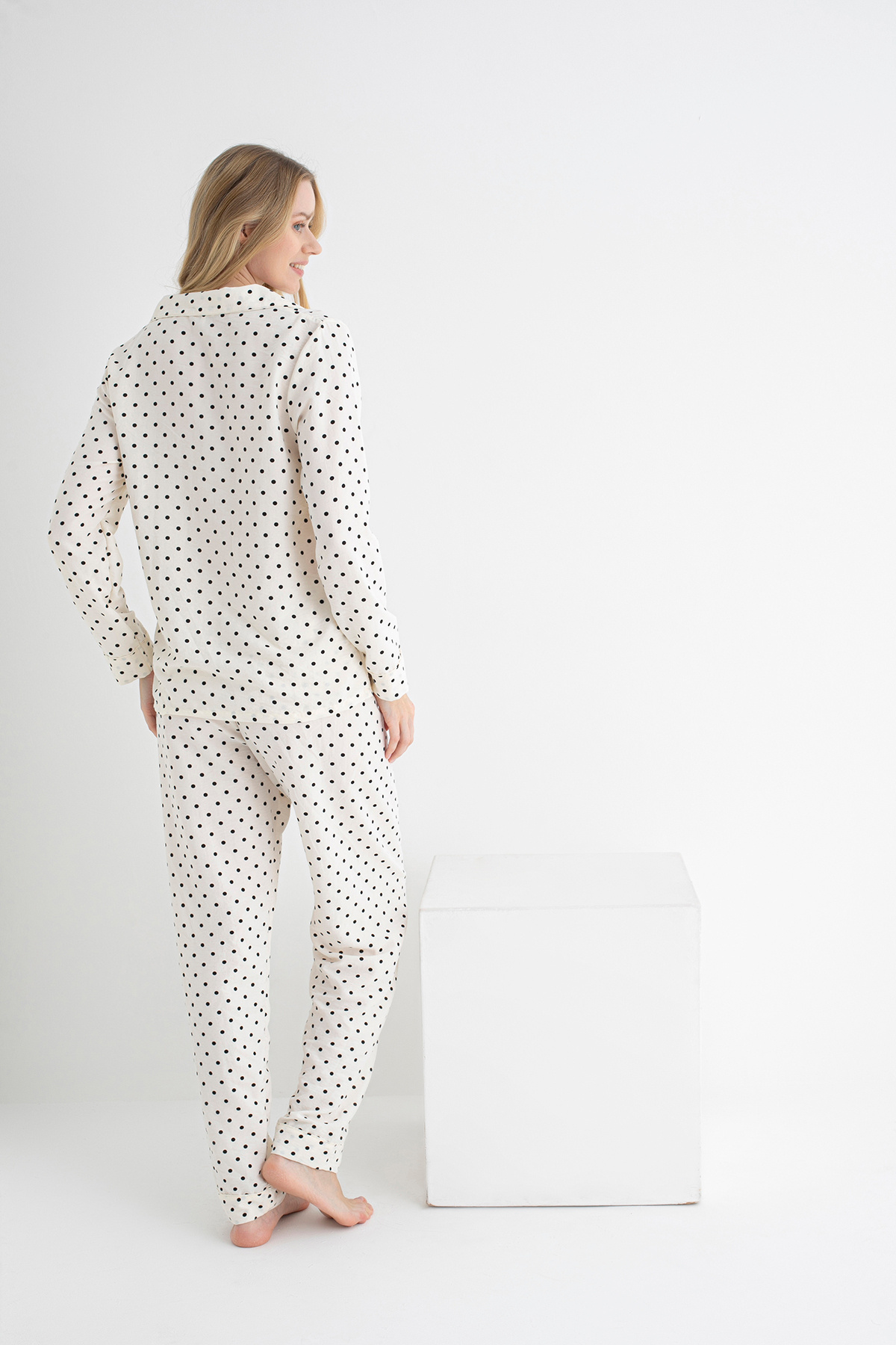 DOFİ-Dofi Women Ecru Polka Dot Pajamas Set Long Sleeve, Button, Aerobin Fabric 5