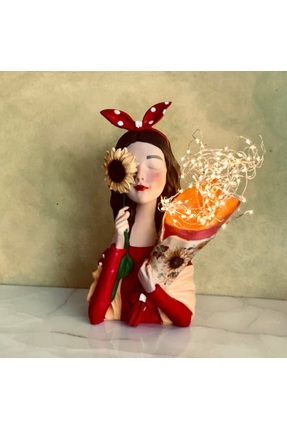 Kumsal Hobi Sanat Buketli Kız Biblo