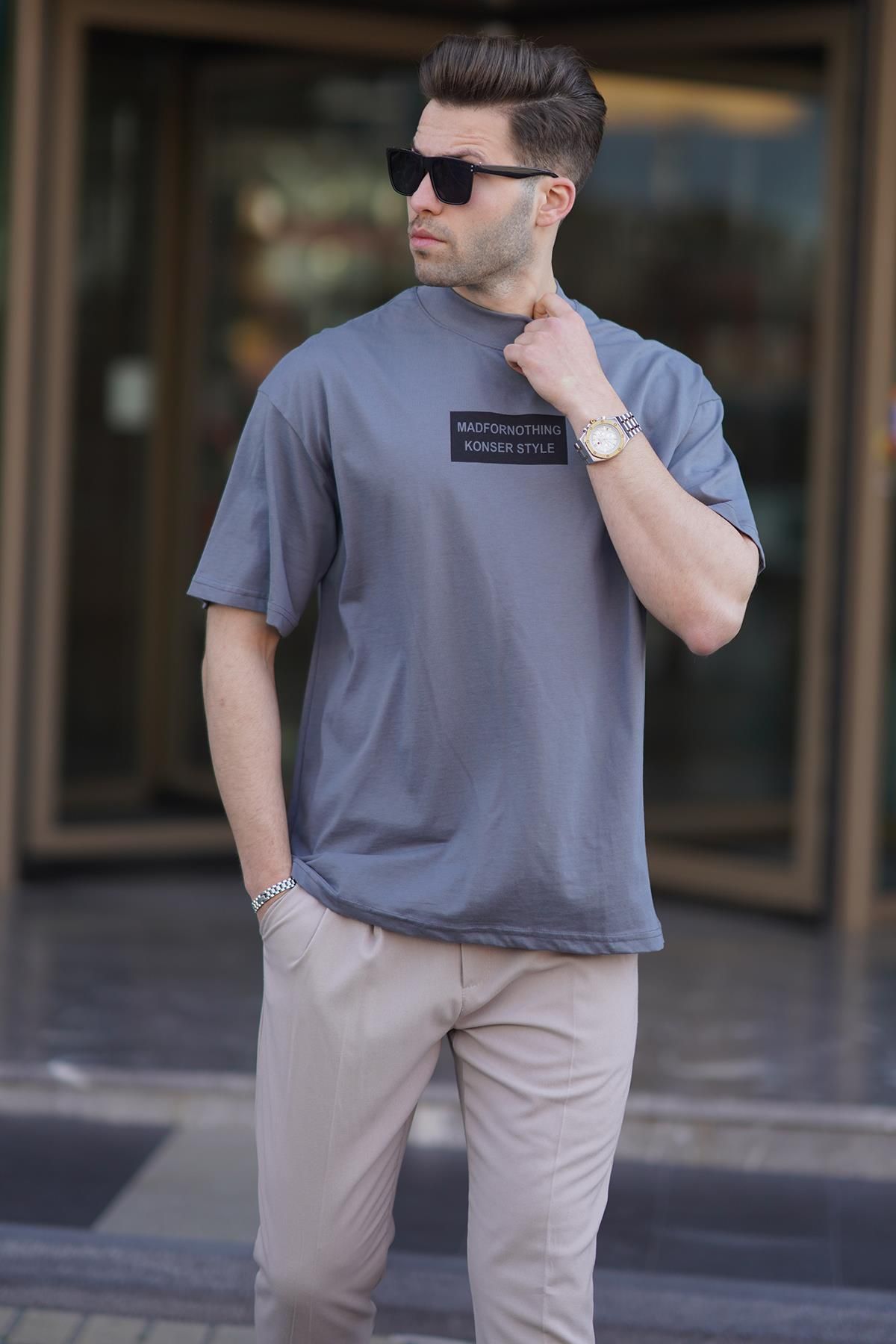 Madmext T-shirt Męski Oversize W Kolorze Dymionym Z Wysokim Kołnierzem I Kołnierzem Mężczyzna - XL