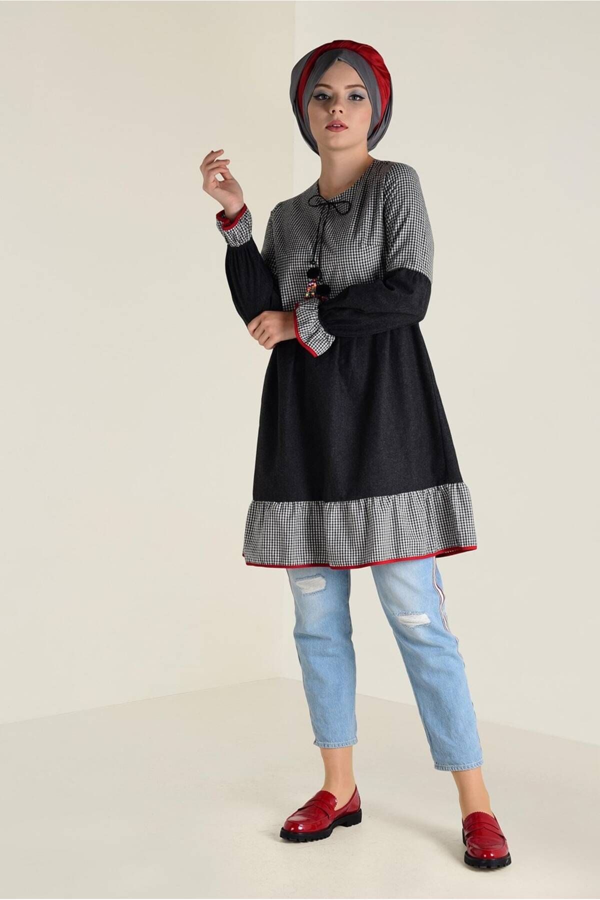 تونیک برش پهن Gingham با جزئیات بسته روی یقه 4593 Alvina