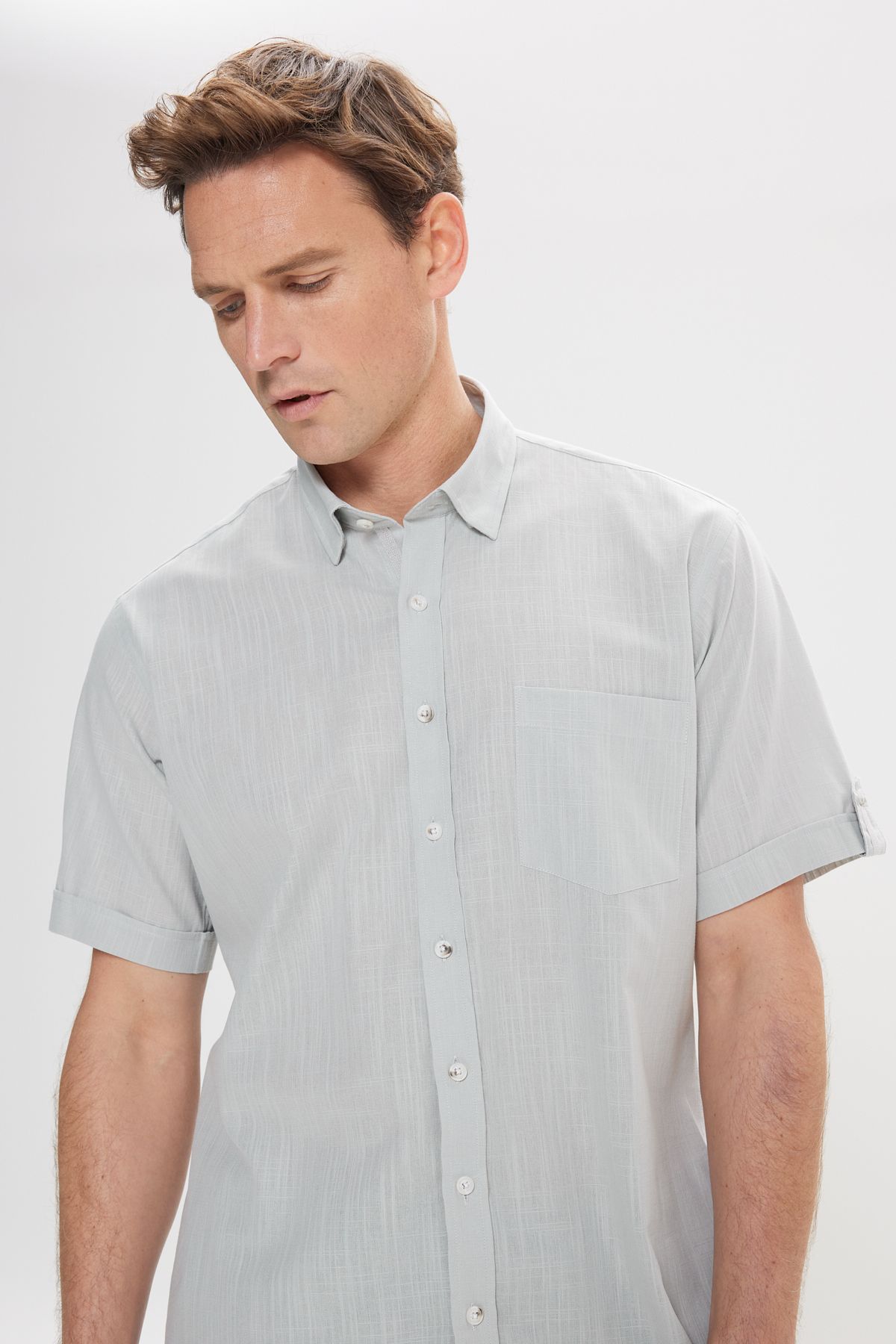 AC&Co / Altınyıldız Classics-Men's Gray Comfort Fit Relaxed Cut Hidden Button Collar Linen Look 100% Cotton Flared Shirt 3