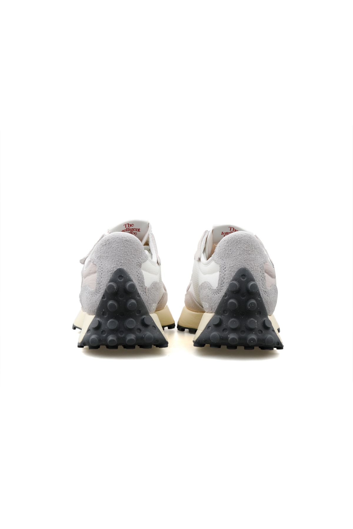 New Balance-حذاء يومي للجنسين U327Wrb كريم U327WRB 4