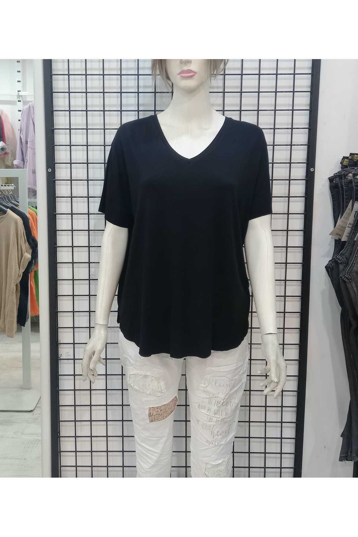 Butik Şans JM V Yaka Eteği Oval Lazer Kesim Modal T-Shirt