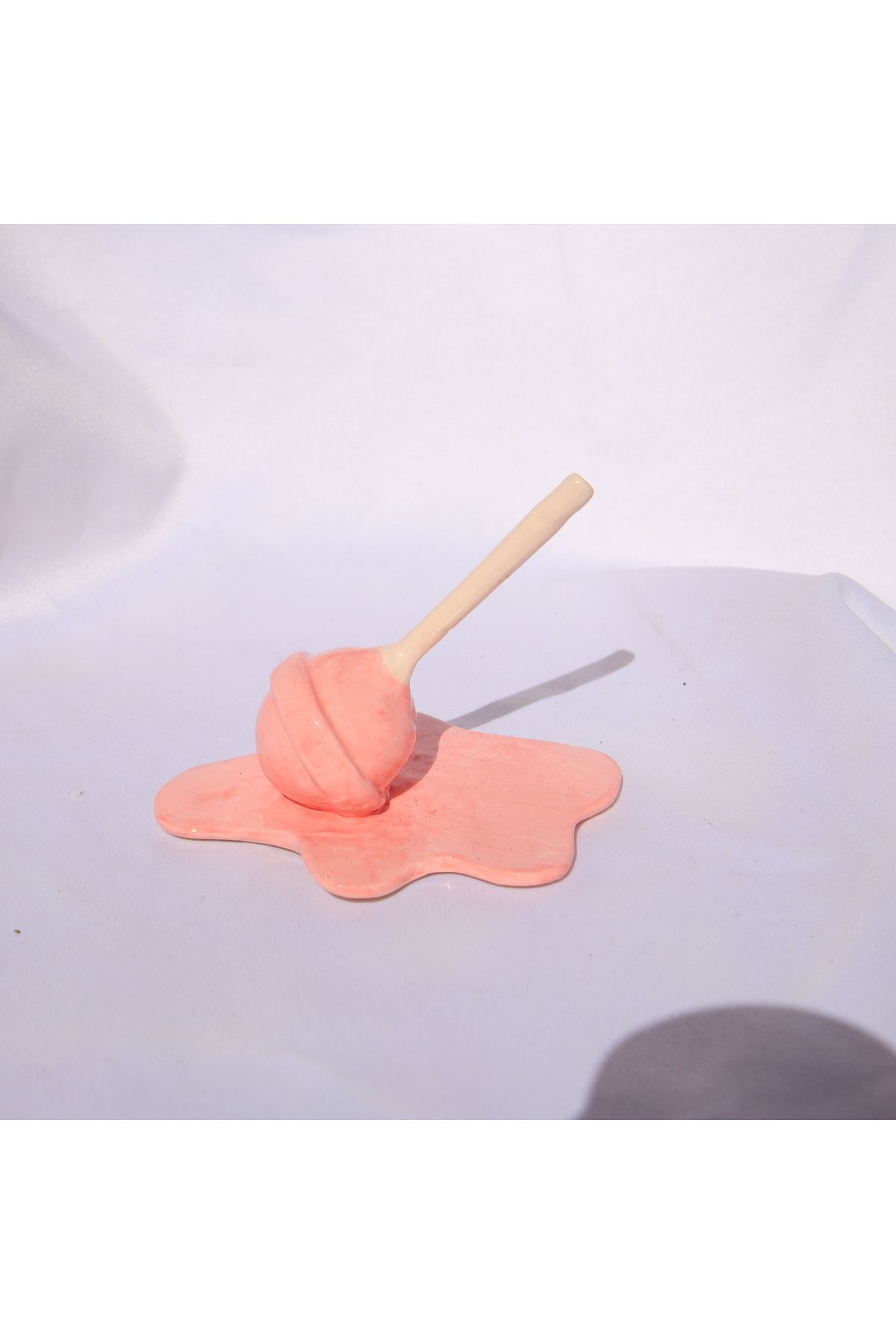 Lily & Loly Ceramics Pembe Lolipop Tasarım El Yapımı Seramik Yüzüklük - Dekoratif Yüzük Standı Taban 13cm Yükseklik 7cm