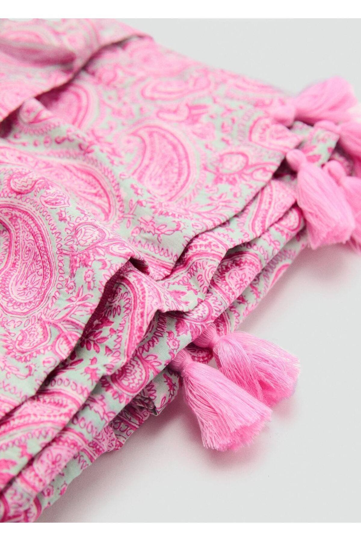 Desenli plaj havlusu