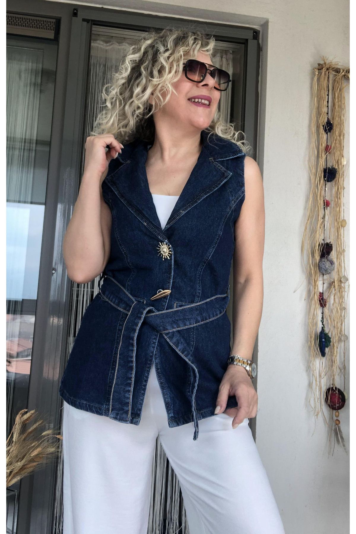 Dila Butik-Stylish Button Detail Denim Vest 5