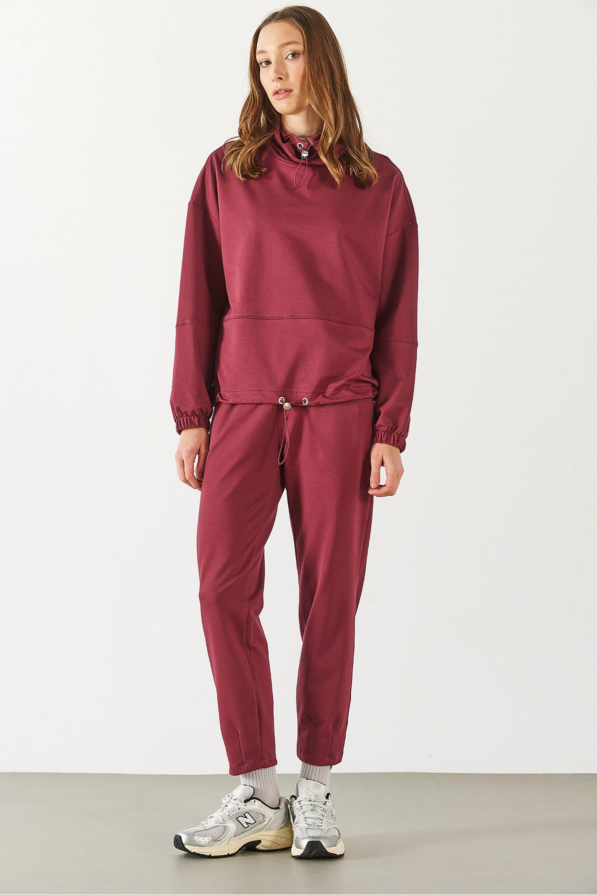 complete the look image