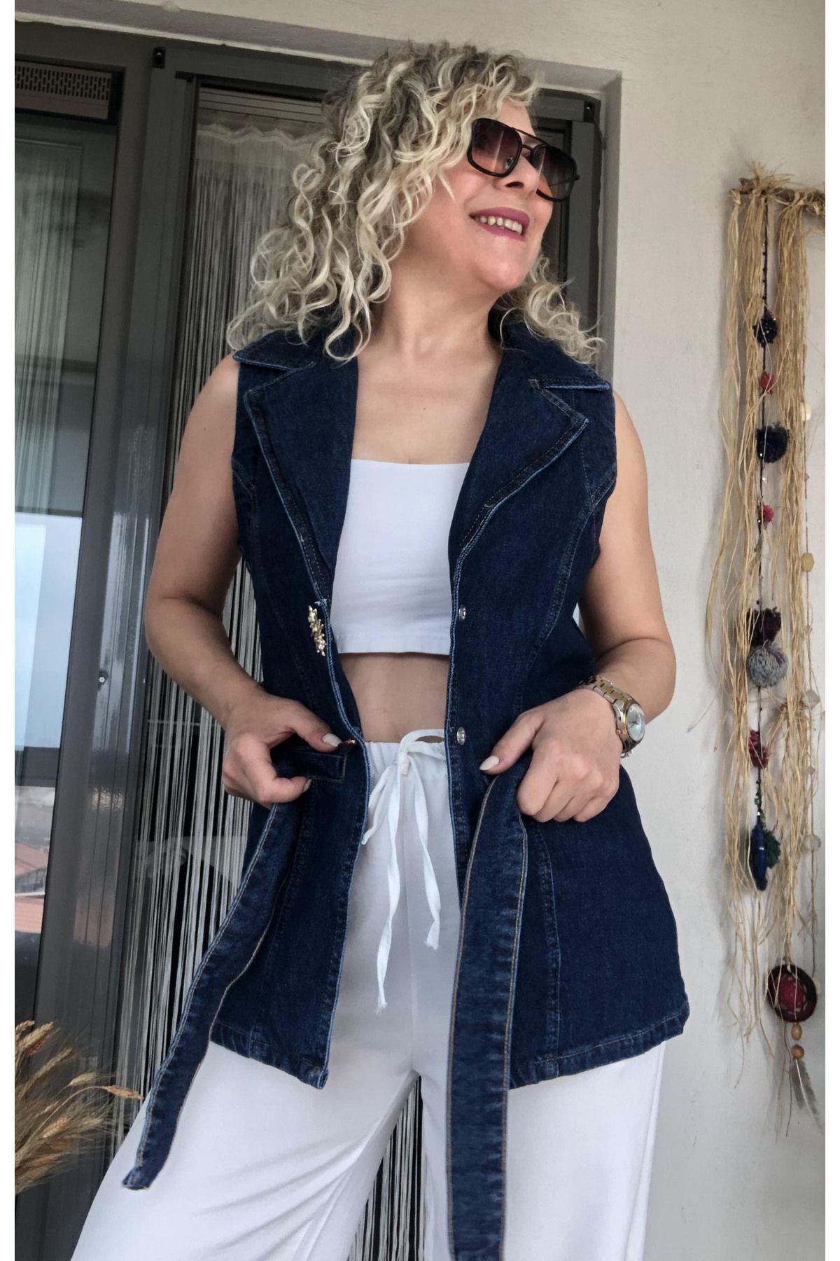 Dila Butik-Stylish Button Detail Denim Vest 2