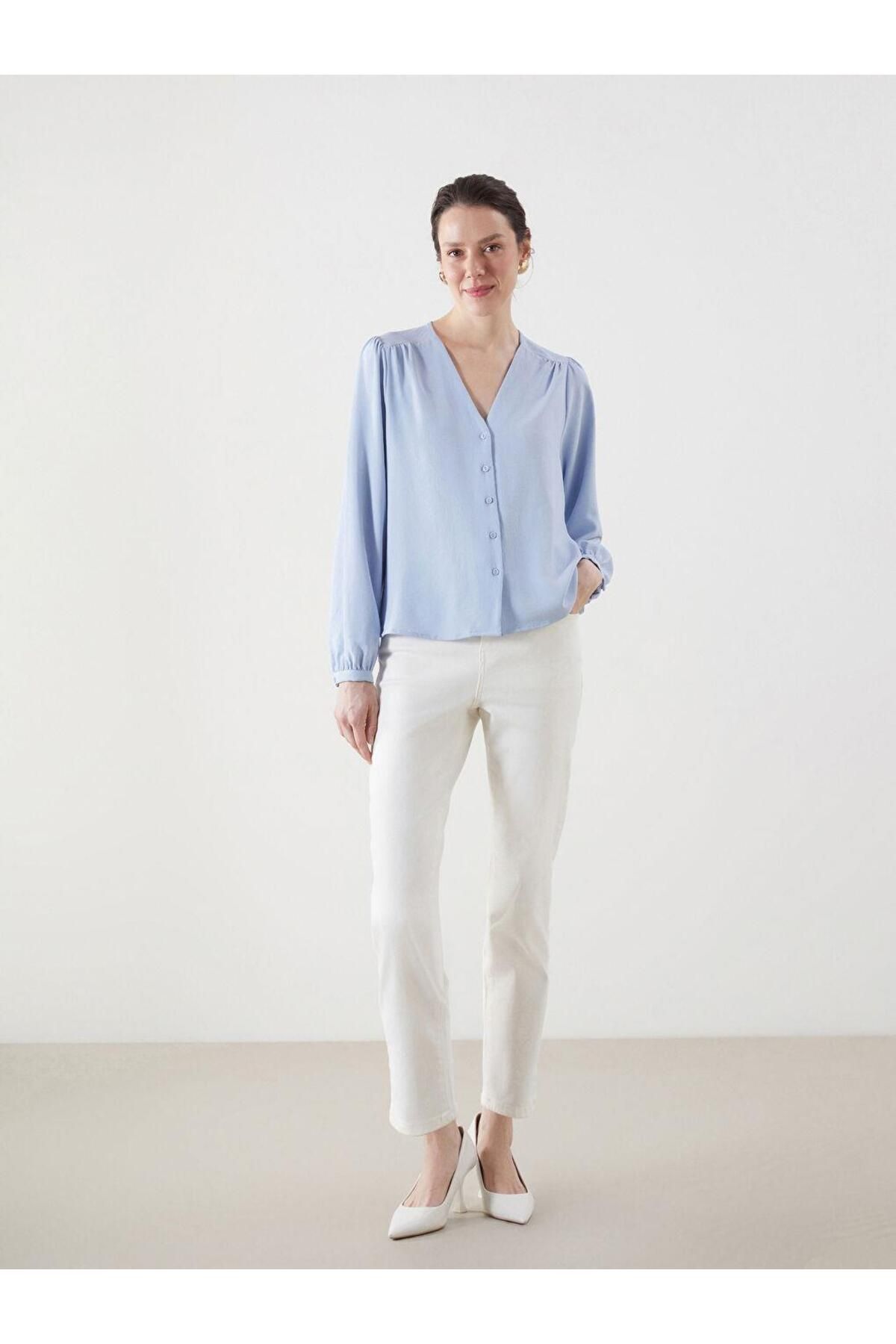 complete the look image