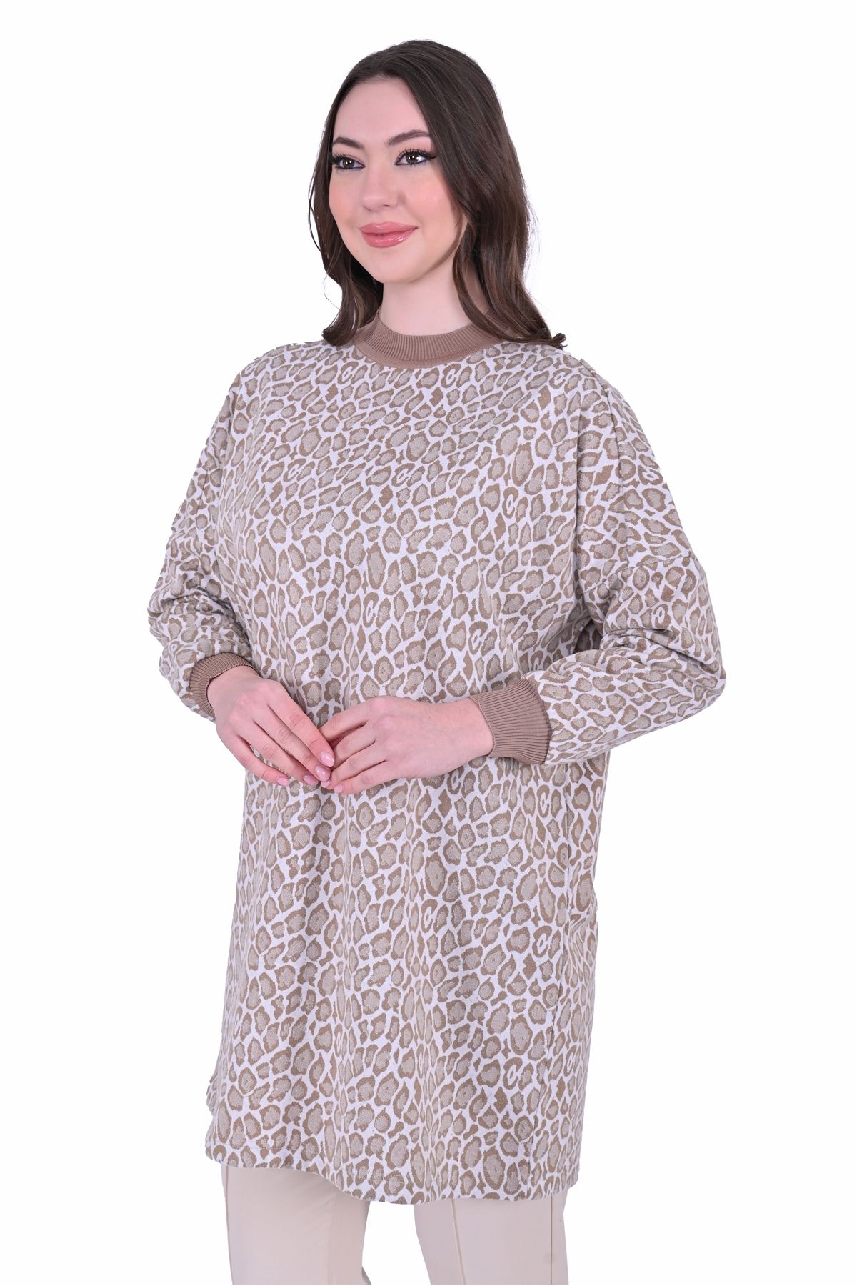 Invee-Invee 7067 Leopard Print Beige Tunic 1