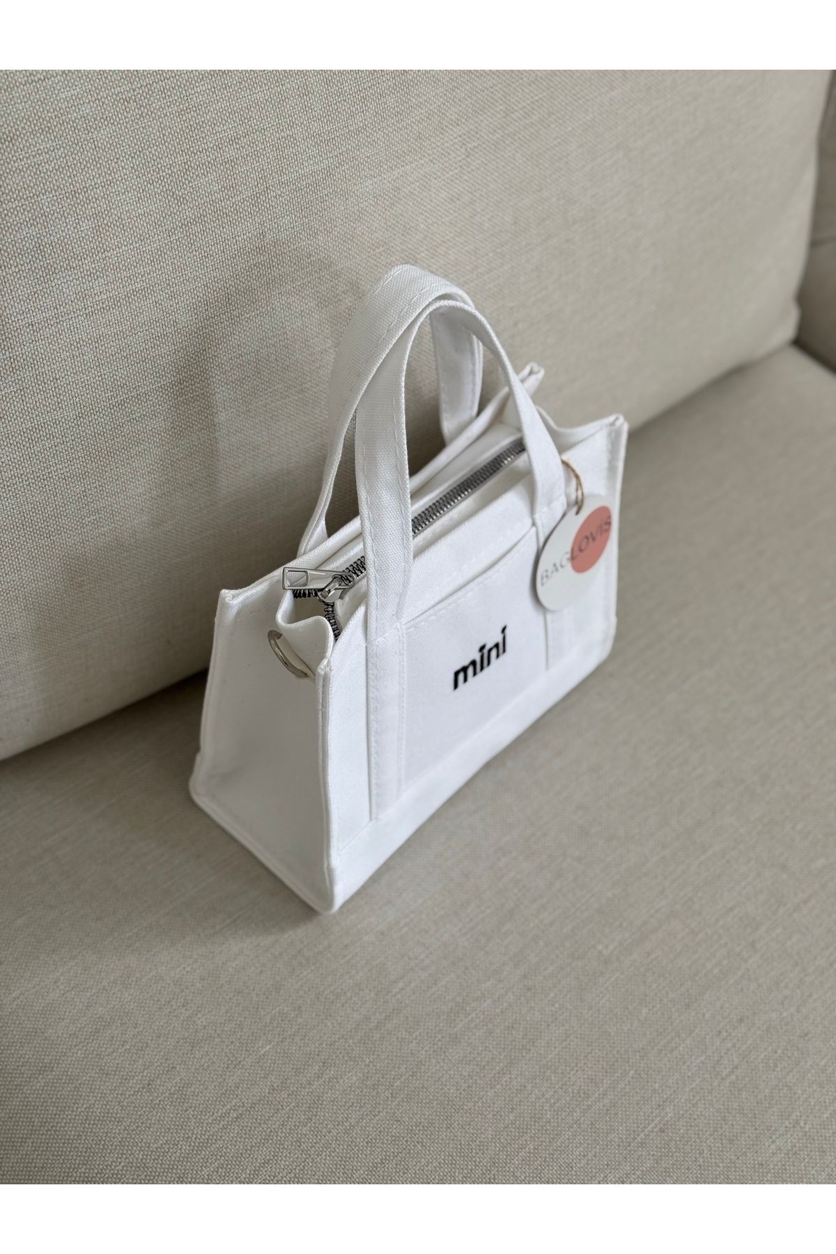BAGLOVİS-White Color Small Shoulder Bag with Front Coin Compartment and Mini Embroidered Long Strap En20 Uzn16 2