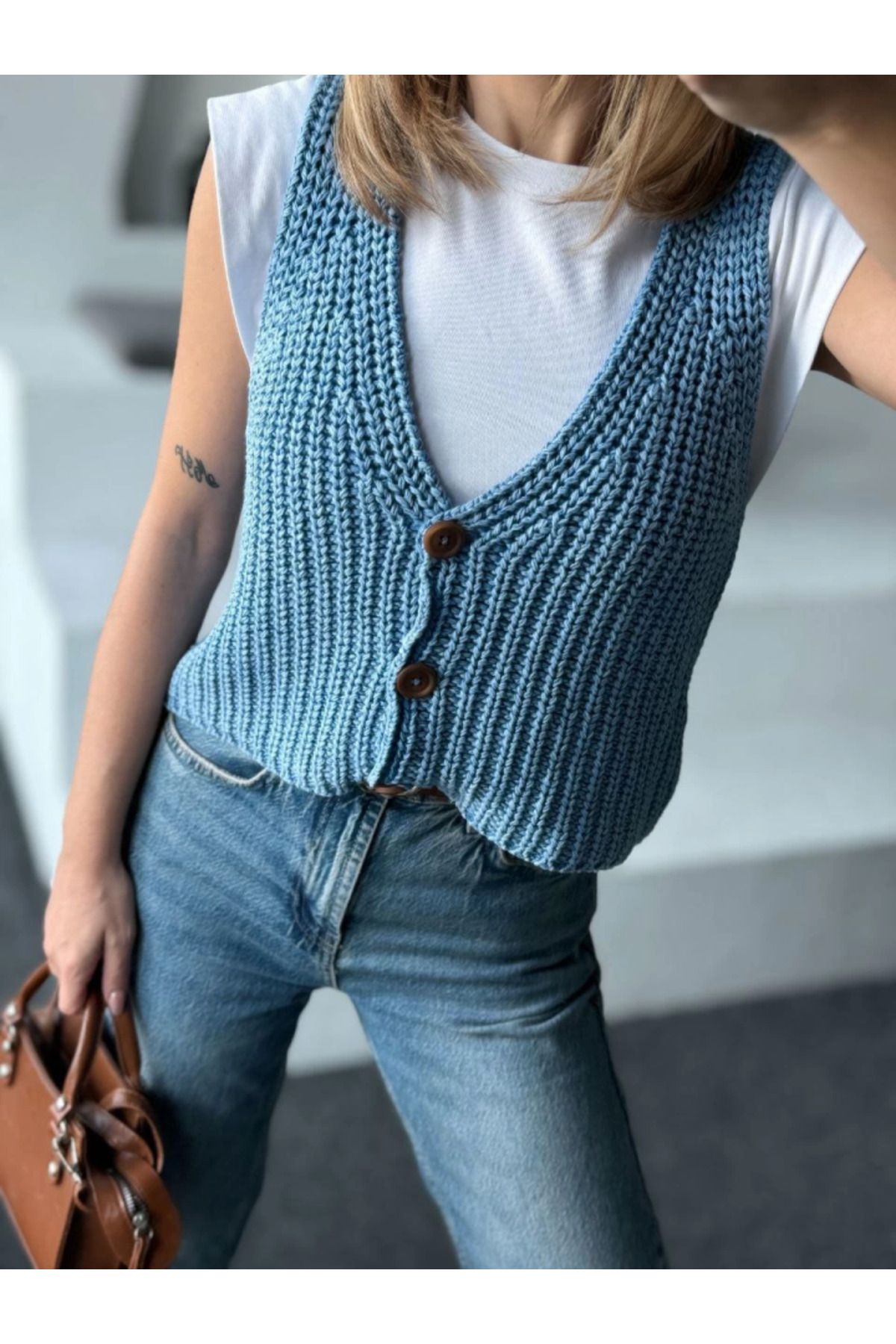 nedo7-Knitwear Sleeveless Buttoned Vest - Blue 4