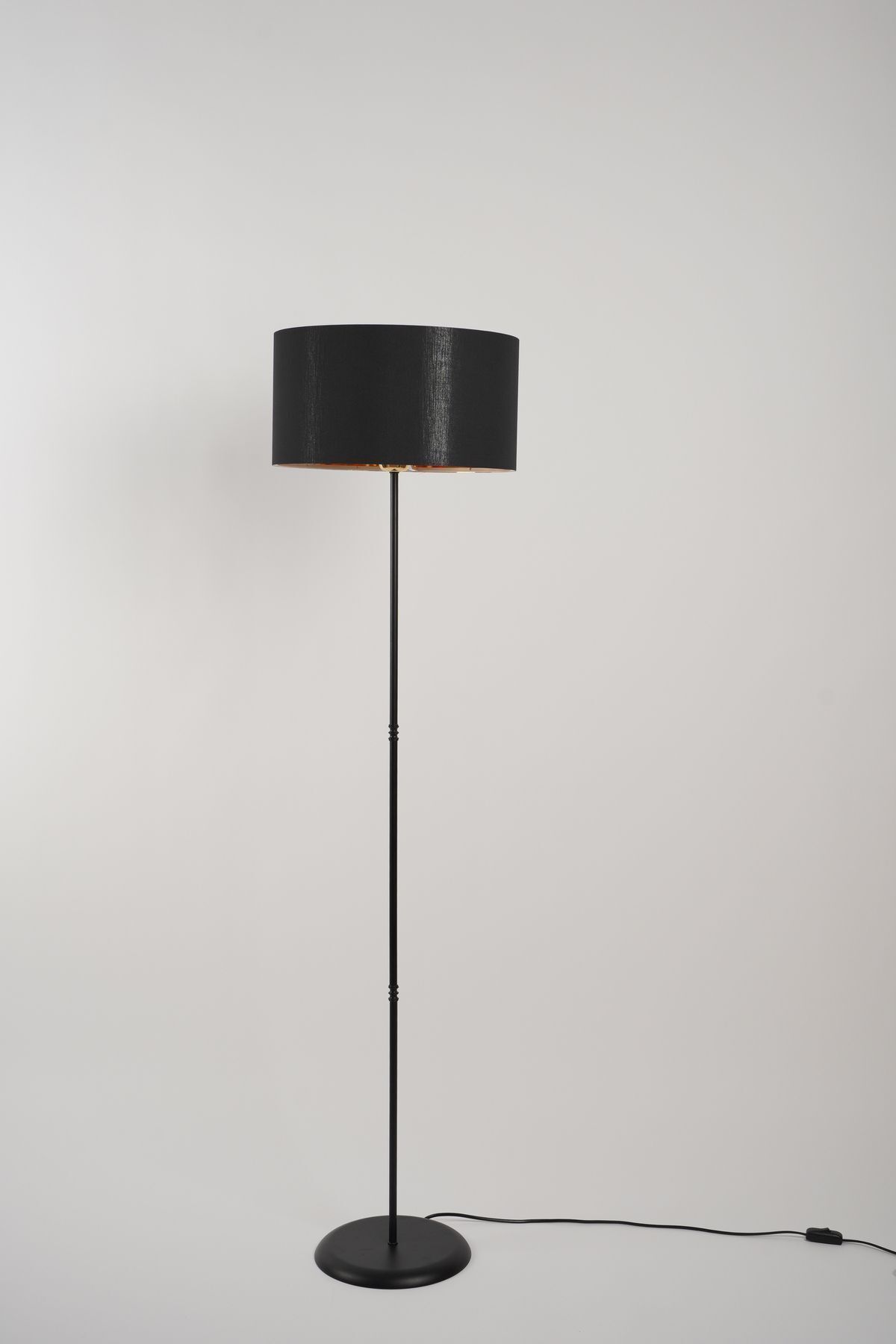 teknotrust Venus Metal Lambader Siyah-Krom (38x38x145 cm)
