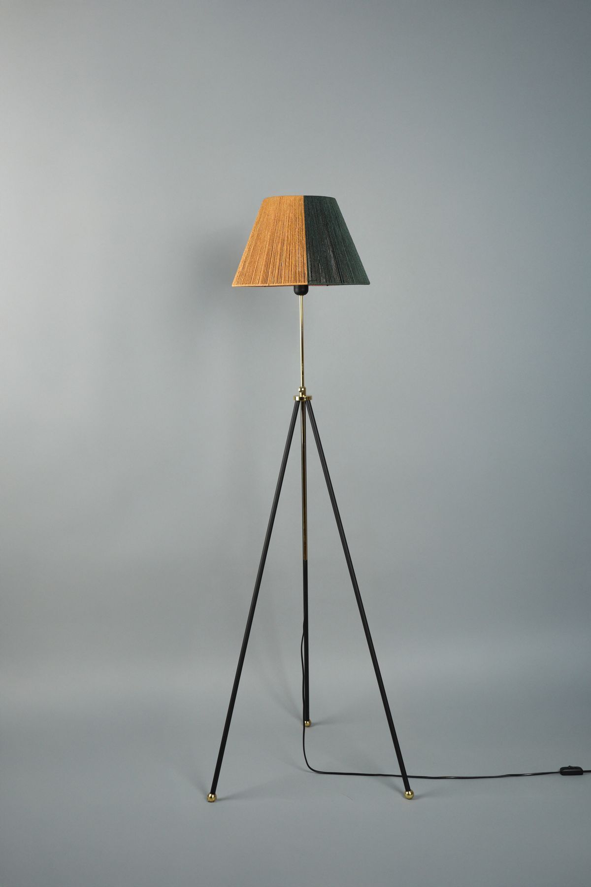 teknotrust Pier Metal Lambader Siyah-Siyah-Beyaz-Kiremit (38x38x145 cm)