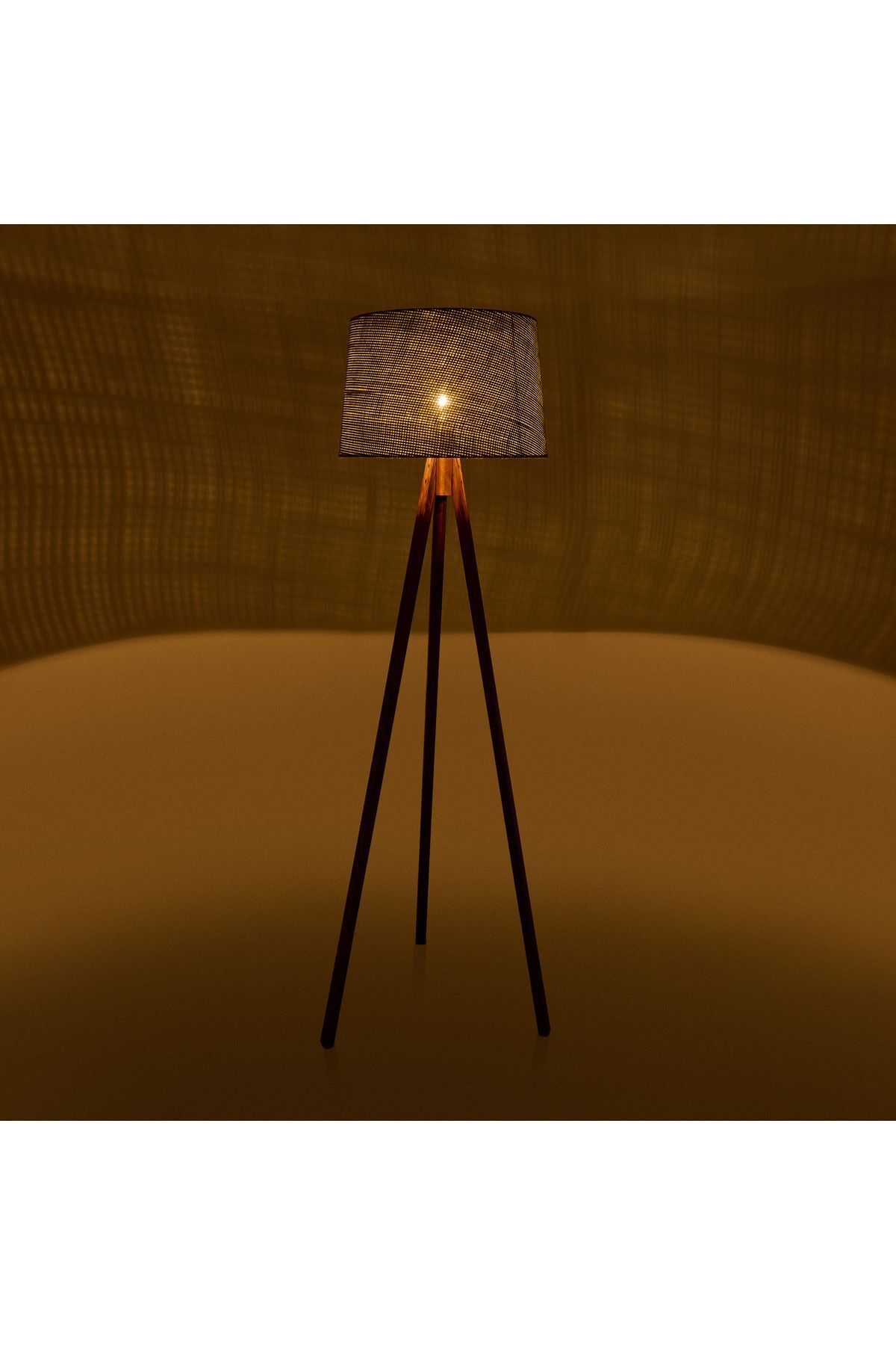 SerenityHaven Lighting Calen Tripod Lambader - Yeşil / Ceviz - 140x35x35 cm
