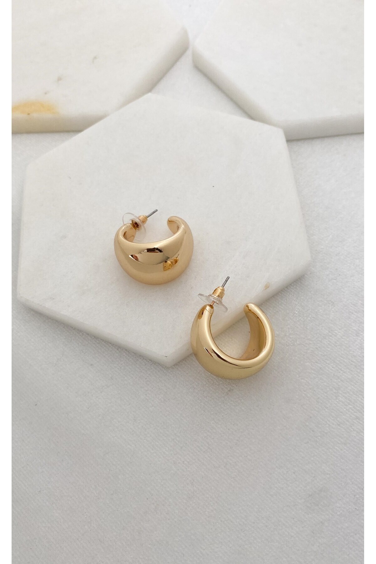 Sacha Accessories-Curved Gold Half Hoop Earrings 1